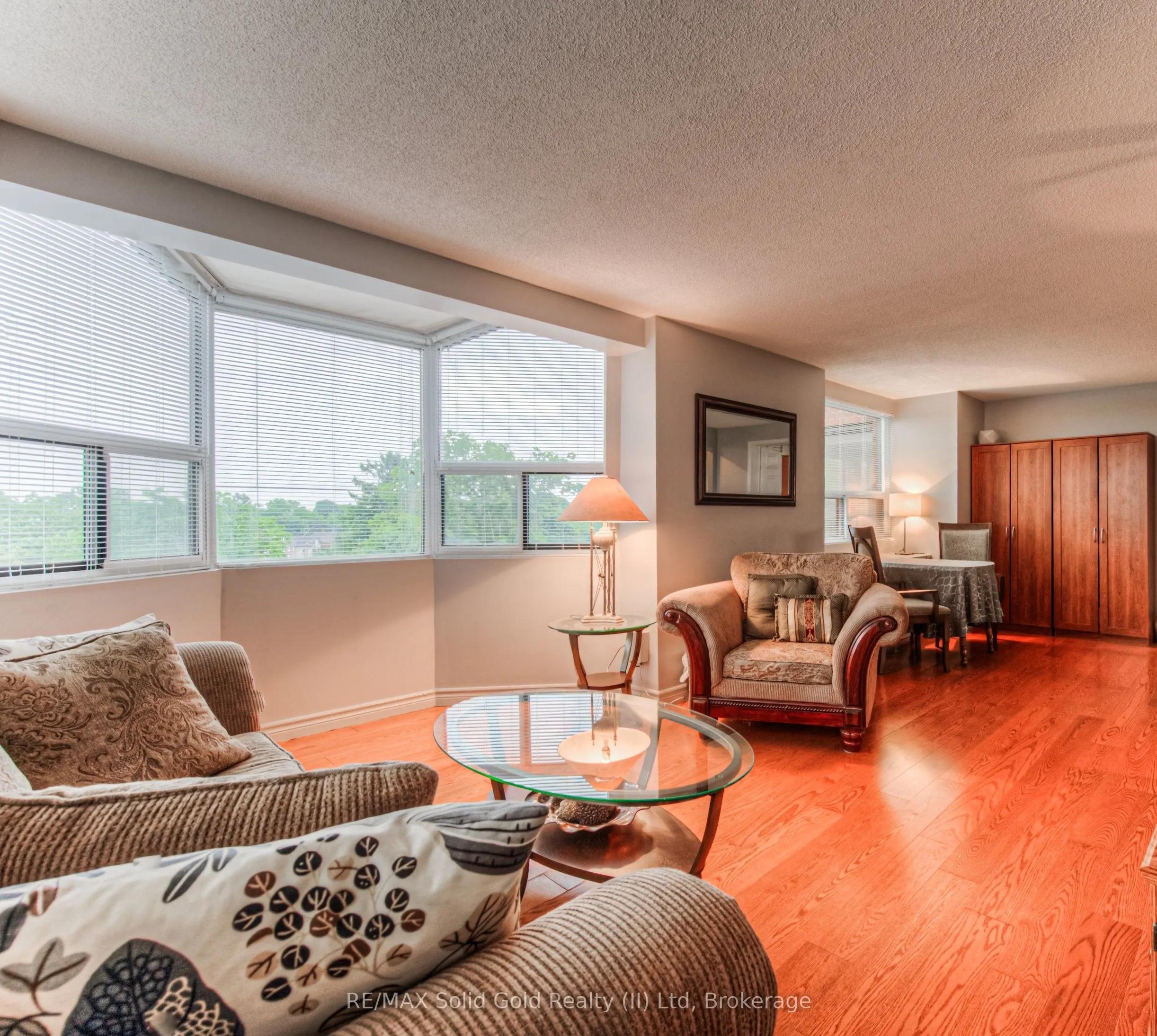 20 Ellen Street E, #611