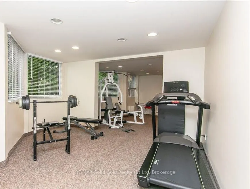 20 Ellen Street E, #611