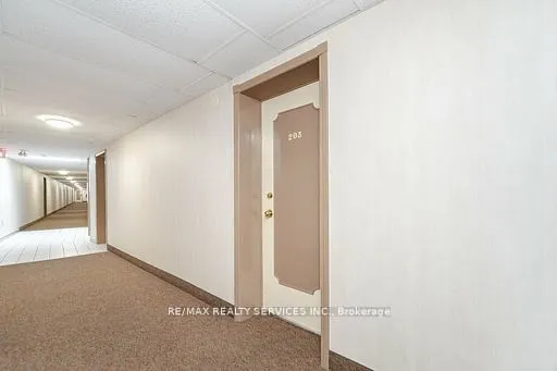 11 Woodman Drive S, #203