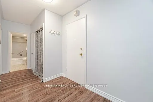 11 Woodman Drive S, #203