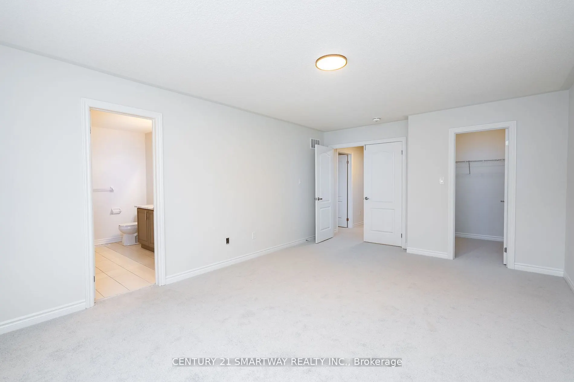26 Huntsworth Avenue