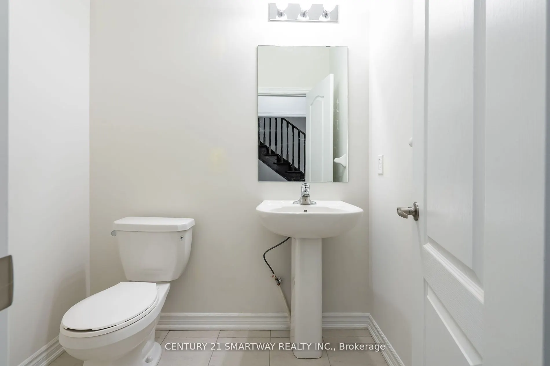 26 Huntsworth Avenue