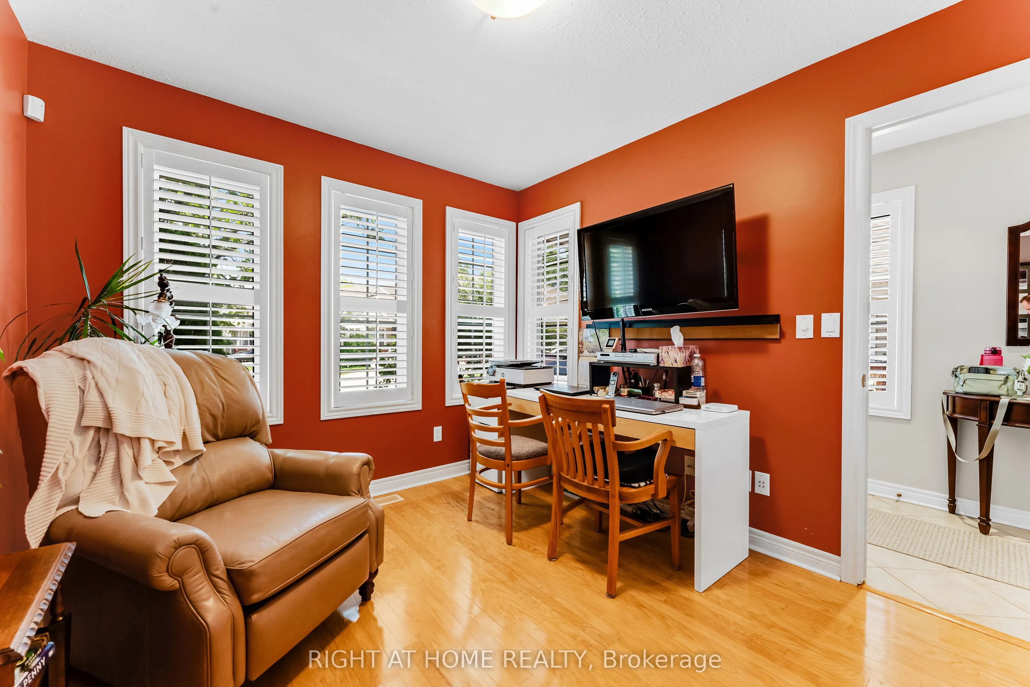 1448 Niagara Stone Road, #3