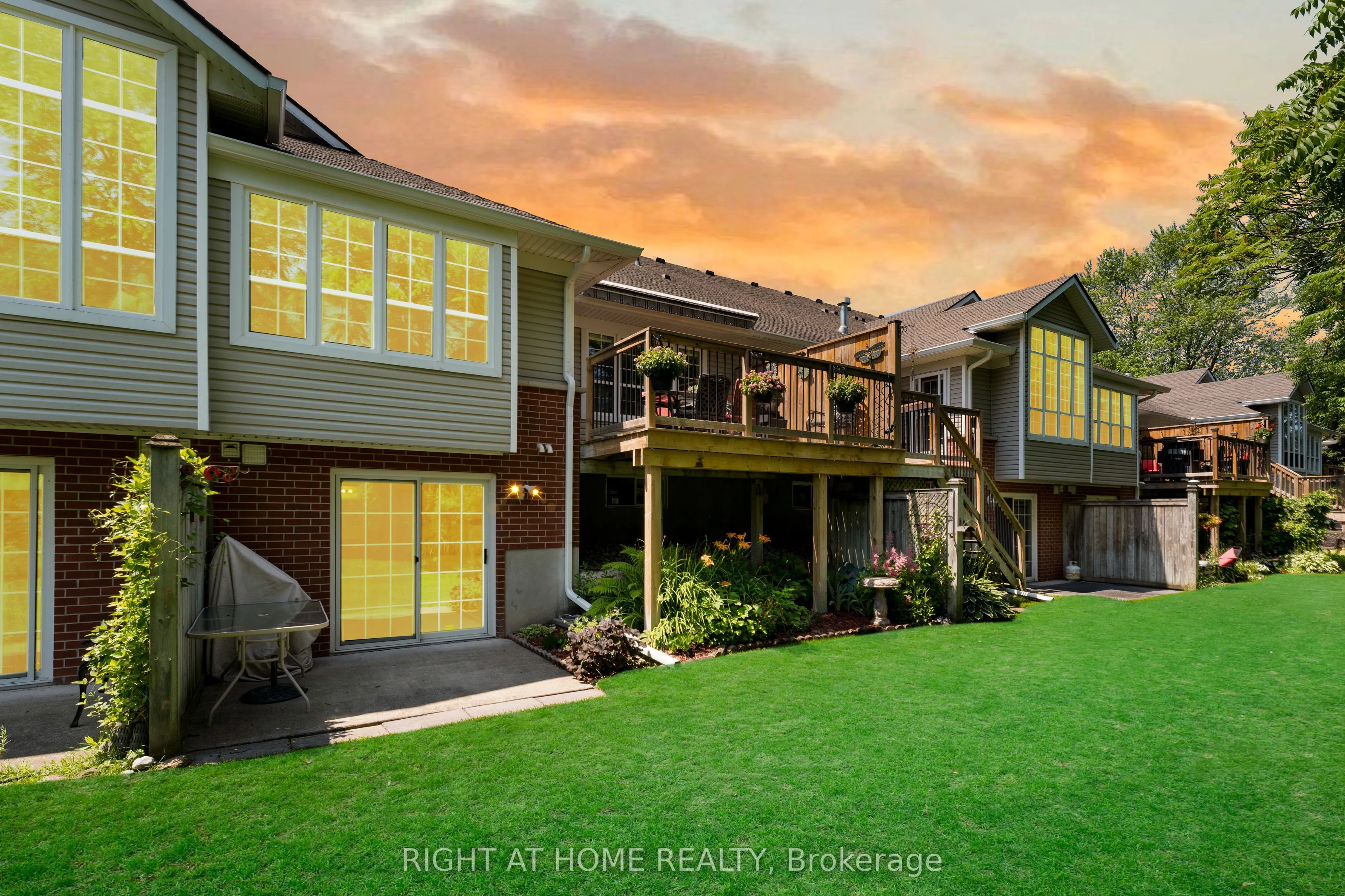 1448 Niagara Stone Road, #3
