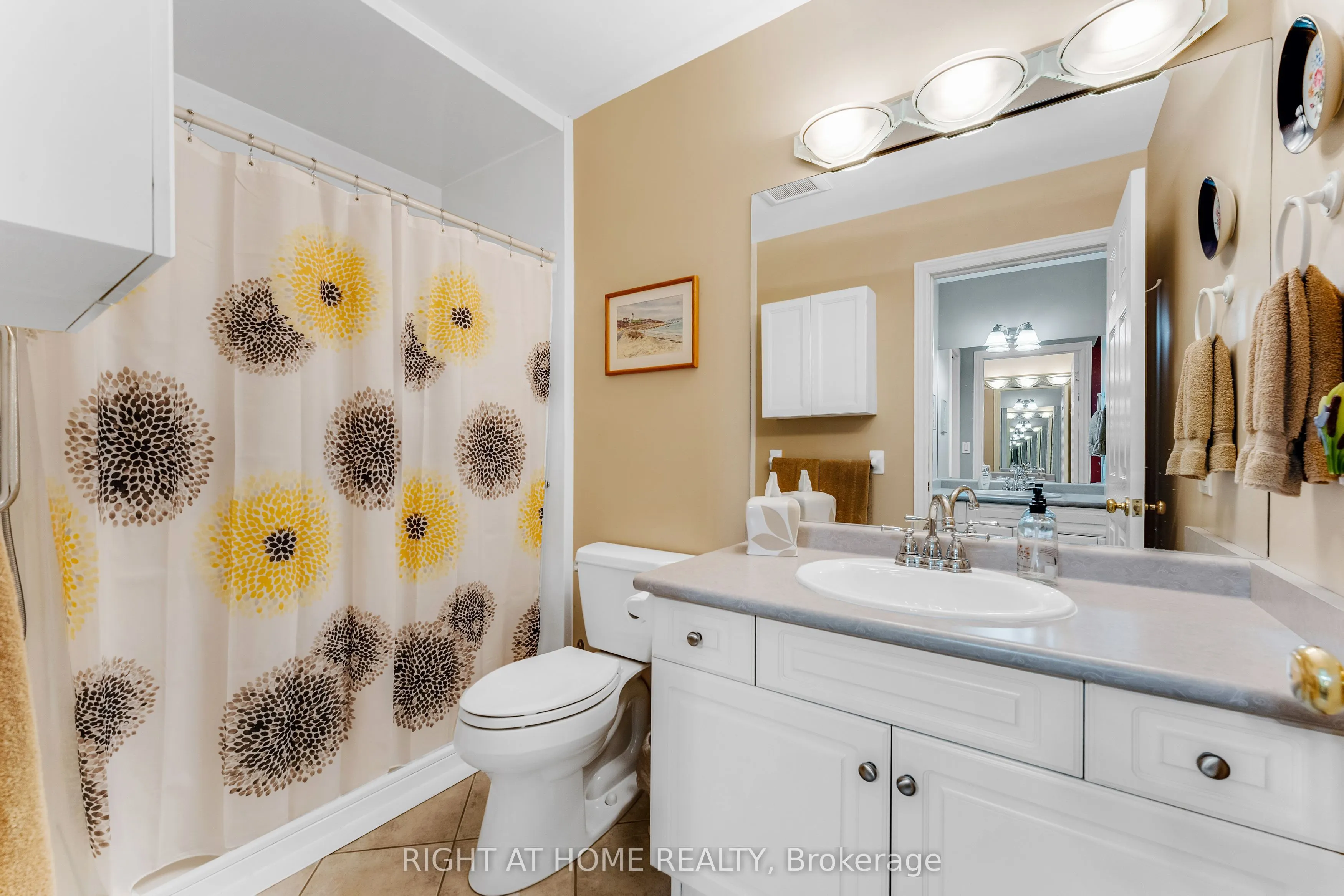 1448 Niagara Stone Road, #3