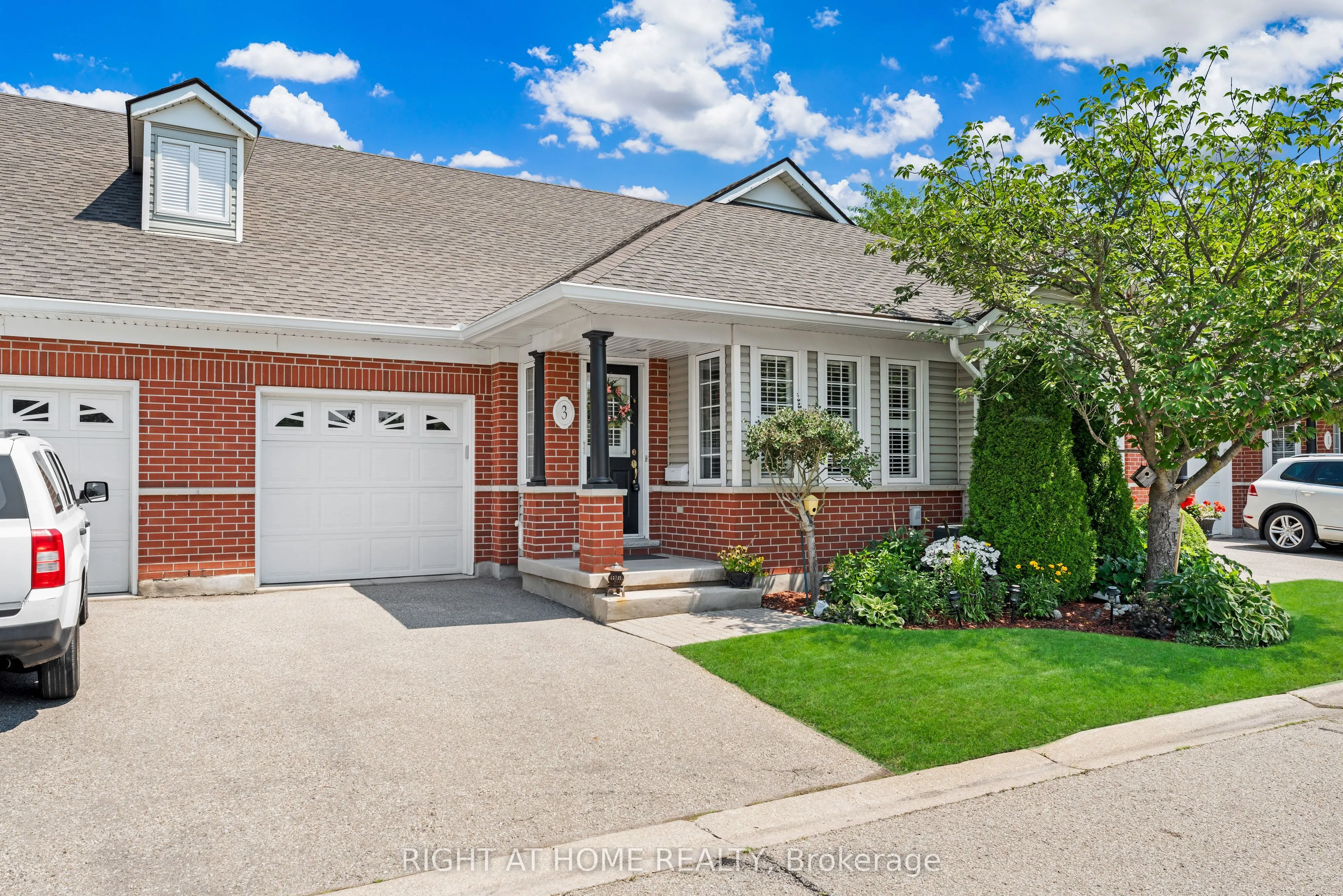 1448 Niagara Stone Road, #3