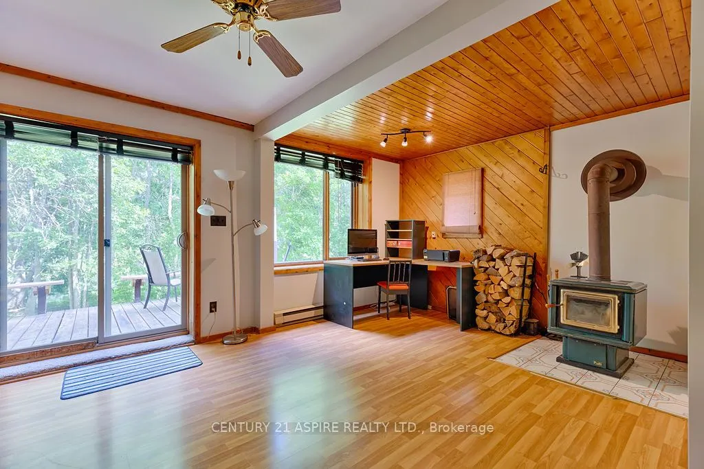 551 Whispering Pines Crescent