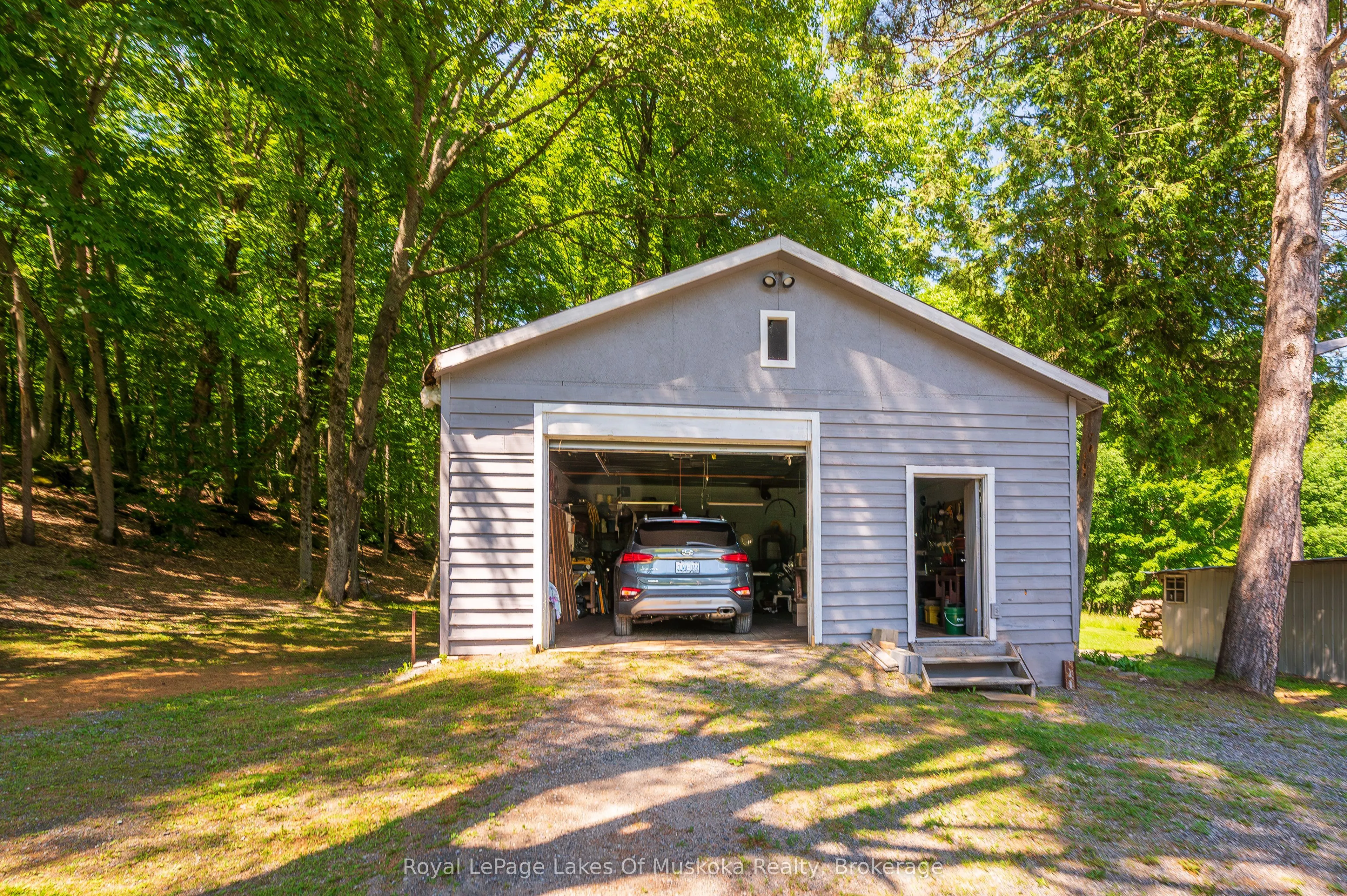 1814 Port Cunnington Road
