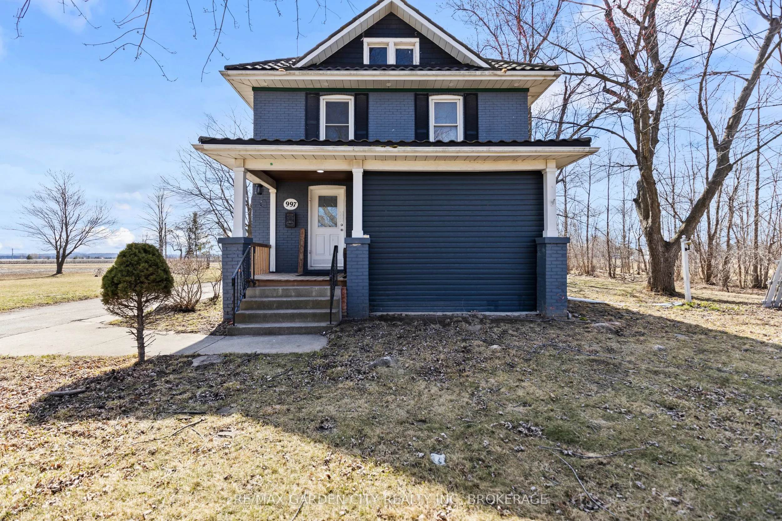 997 Niagara Stone Road