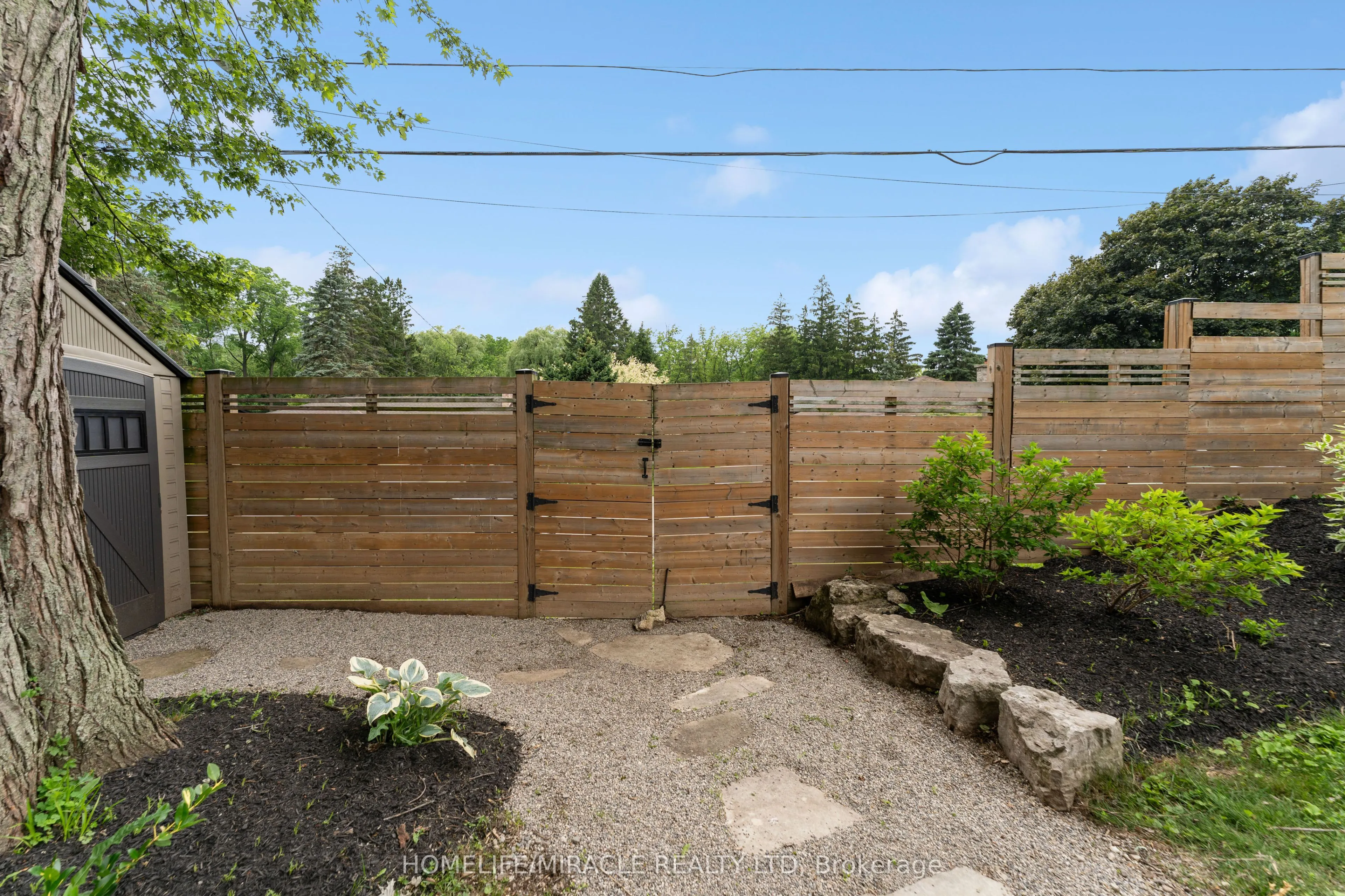 136 Mohawk Road