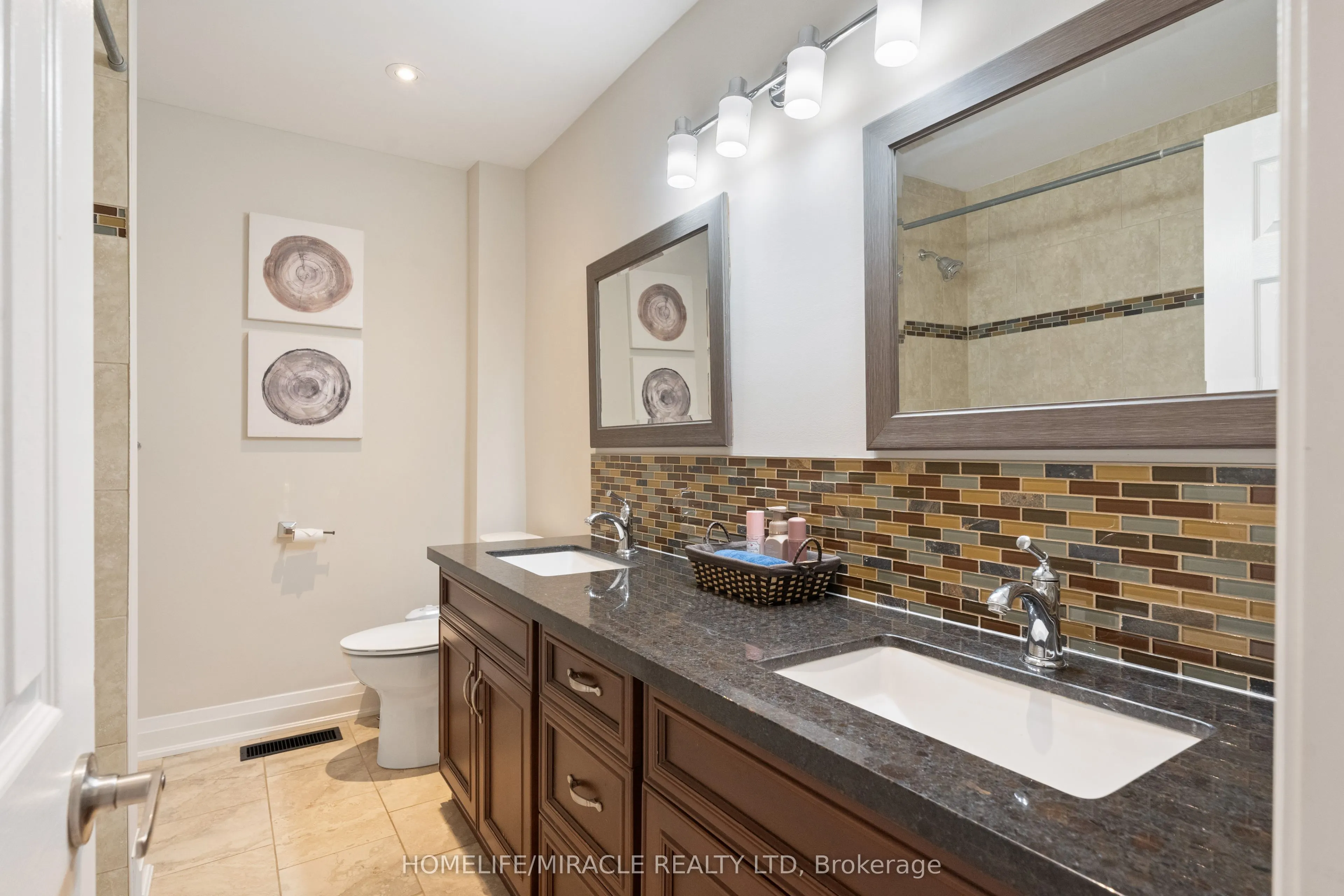 136 Mohawk Road