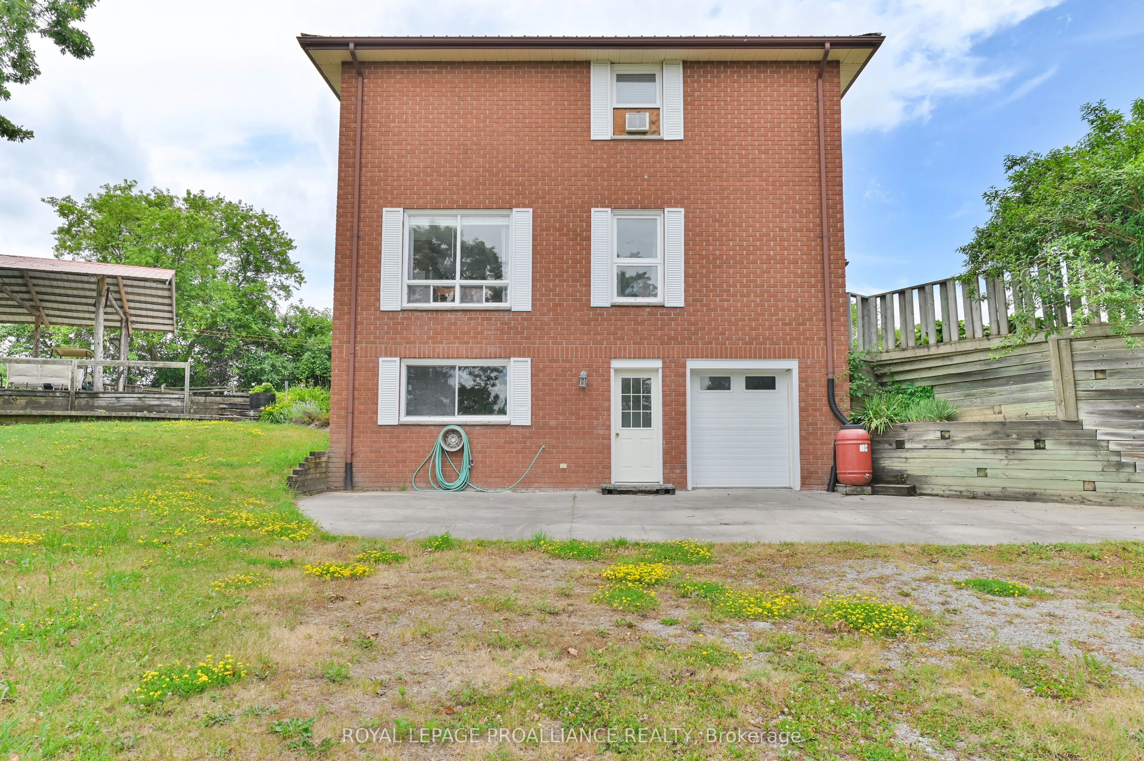 255 Huffman Road