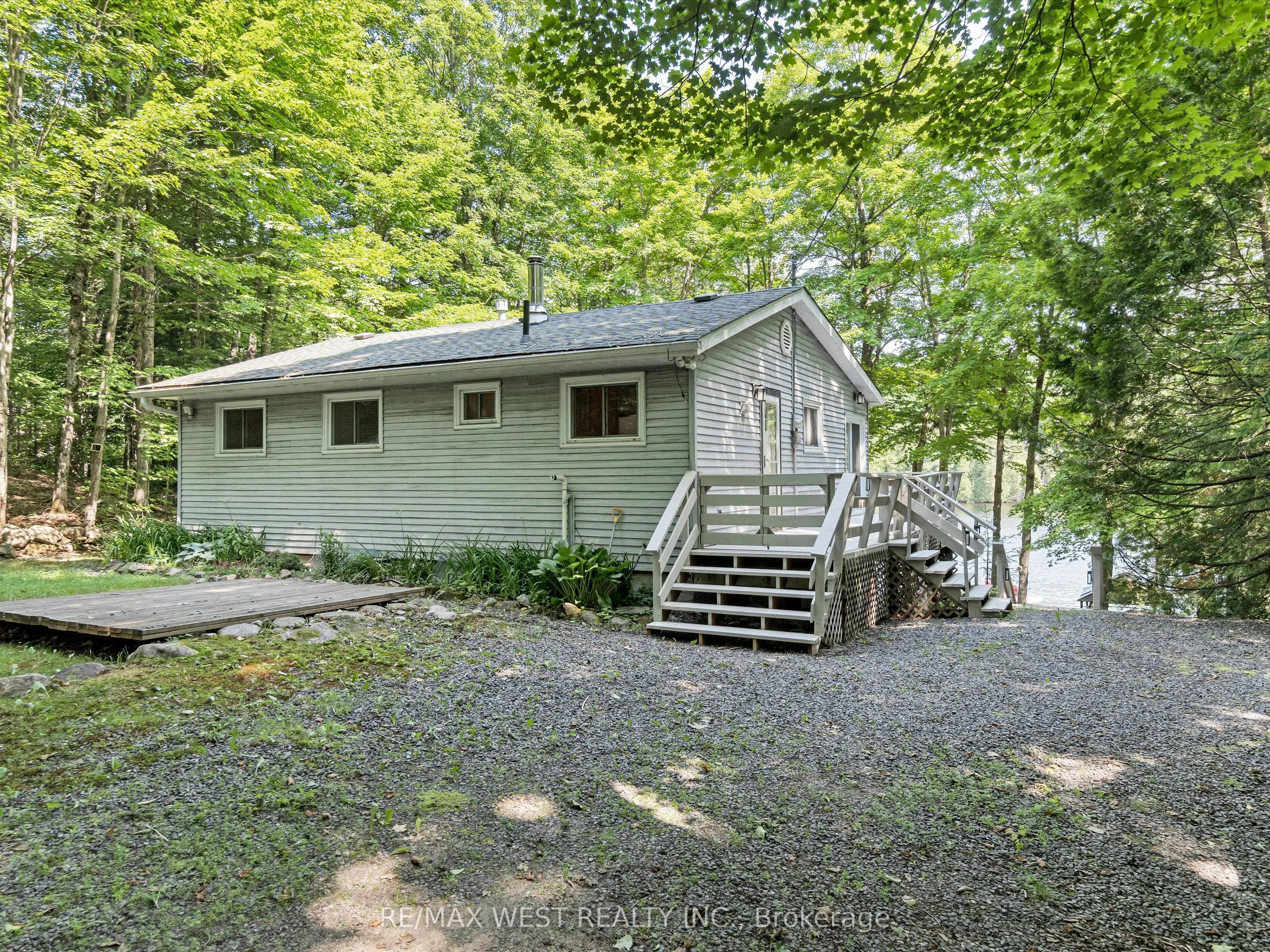 1091 MCARTHUR POINT Road