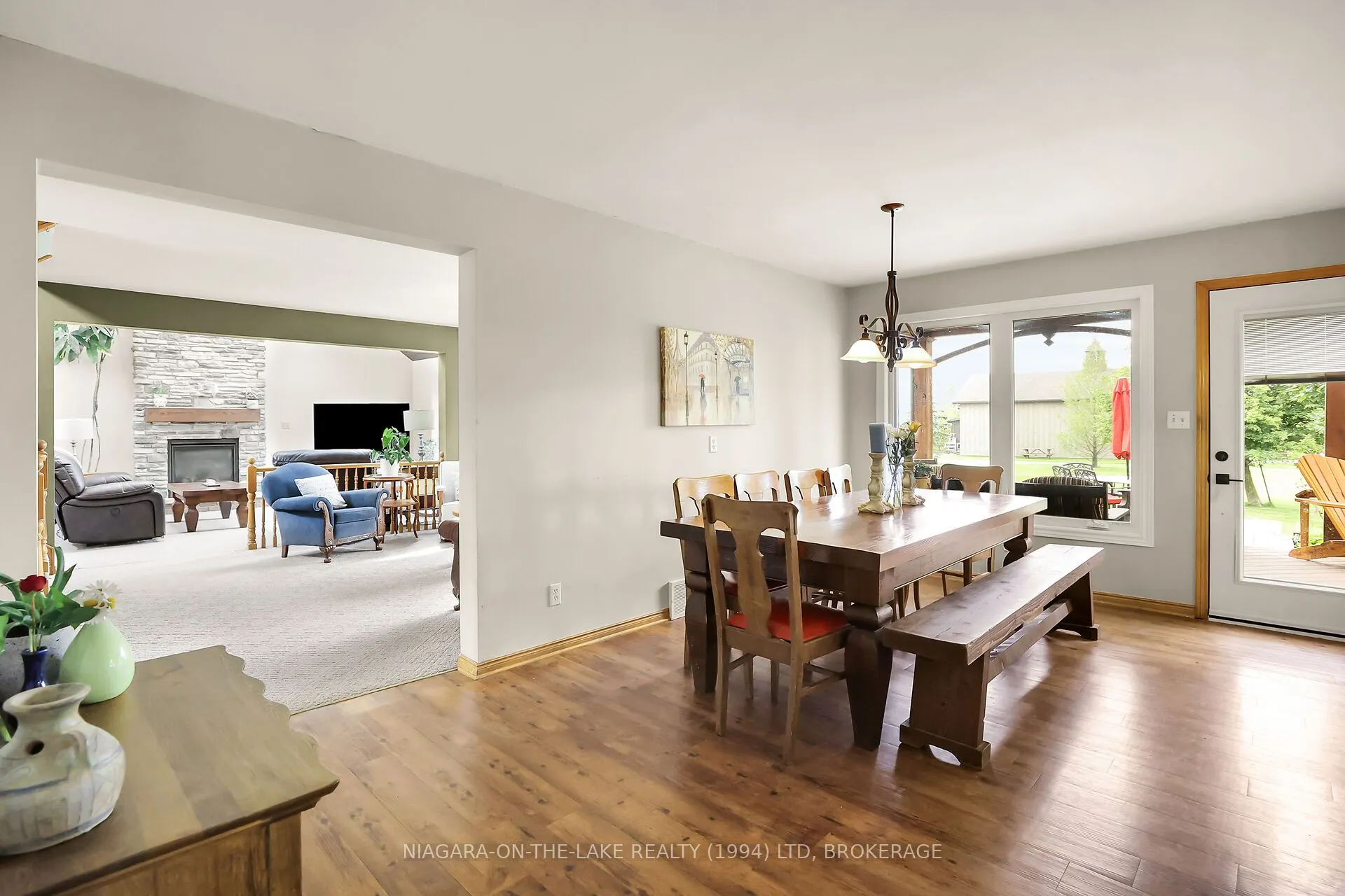 445 QUEENSTON Road
