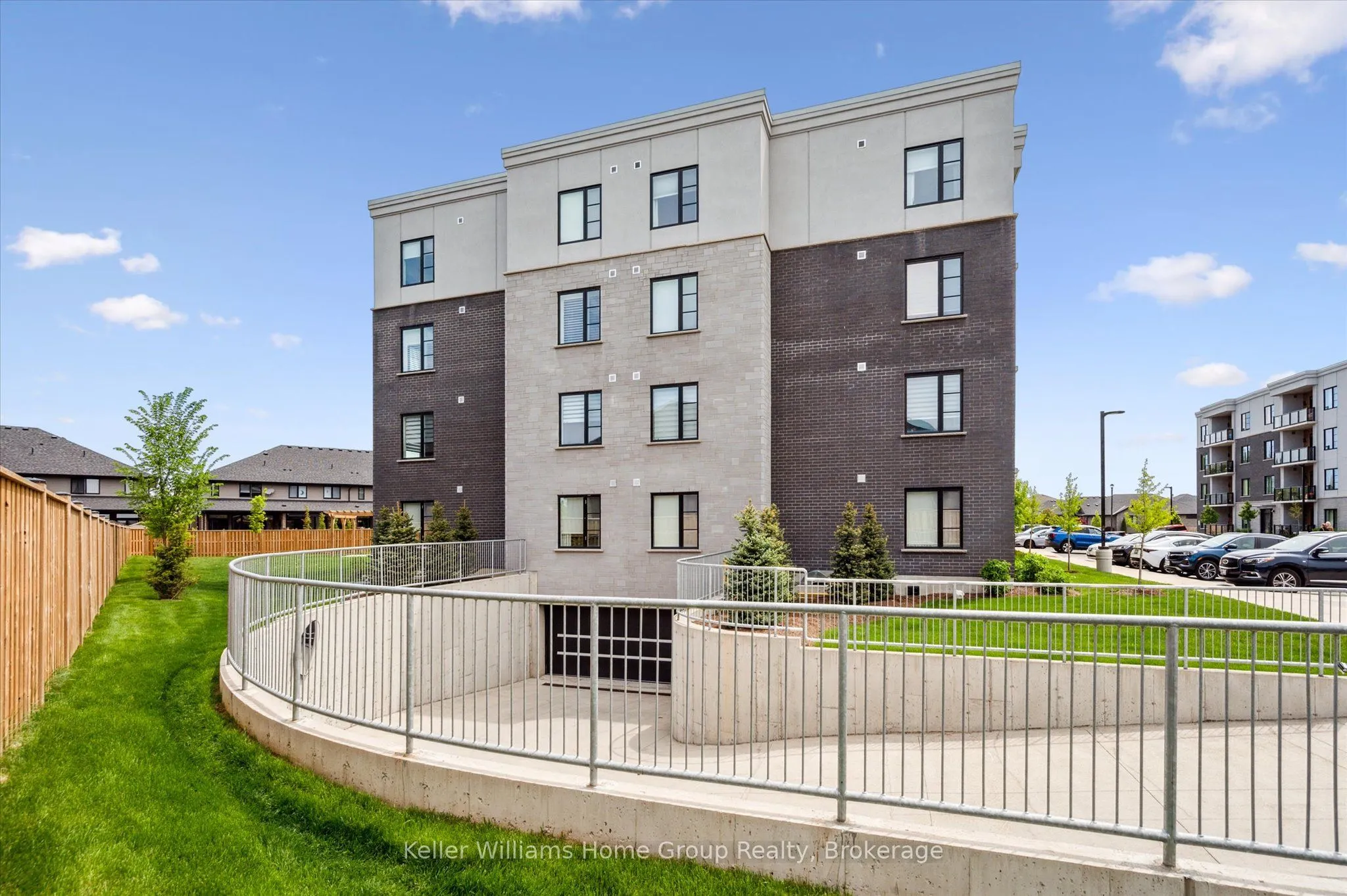 99A Farley Road, #101