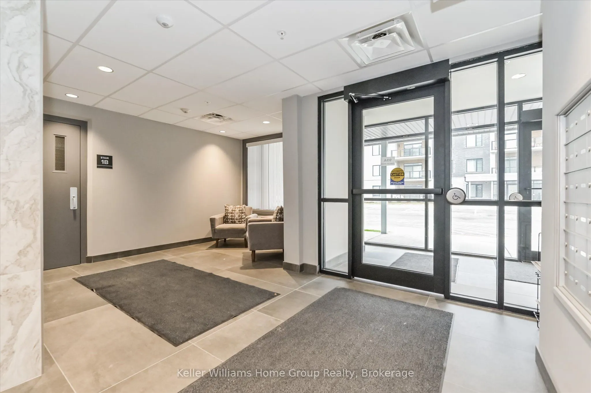 99A Farley Road, #101