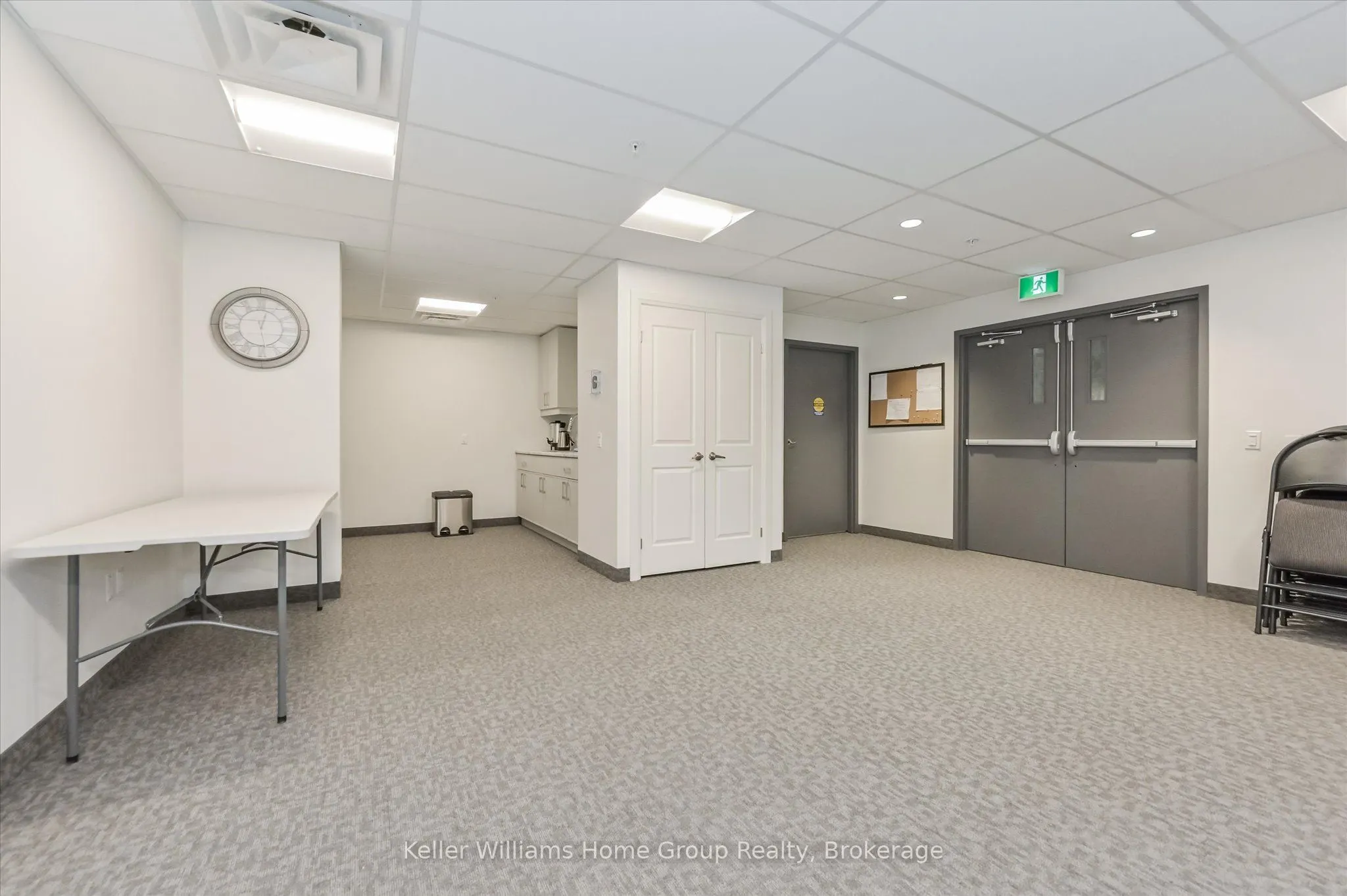 99A Farley Road, #101