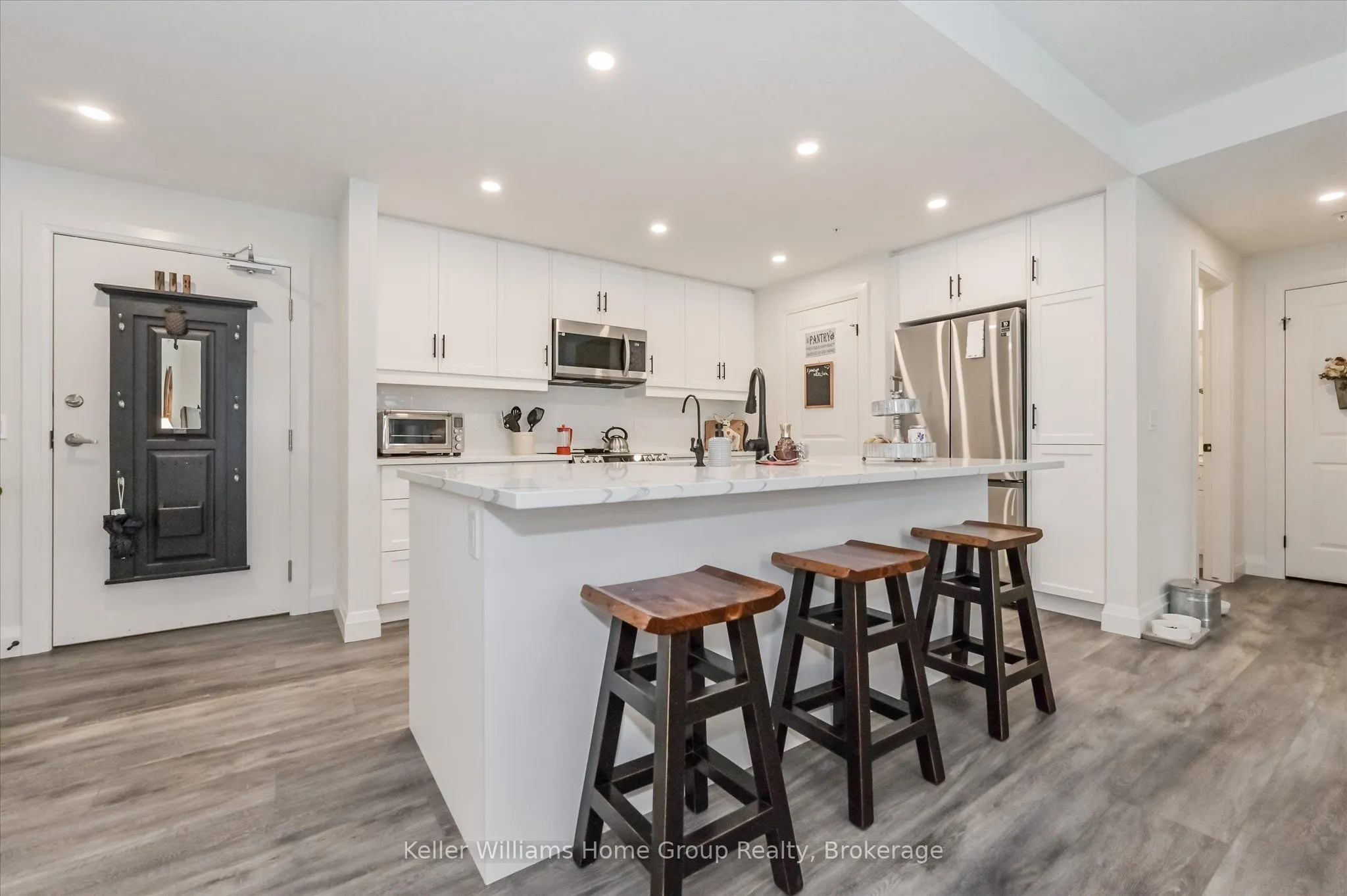 99A Farley Road, #101