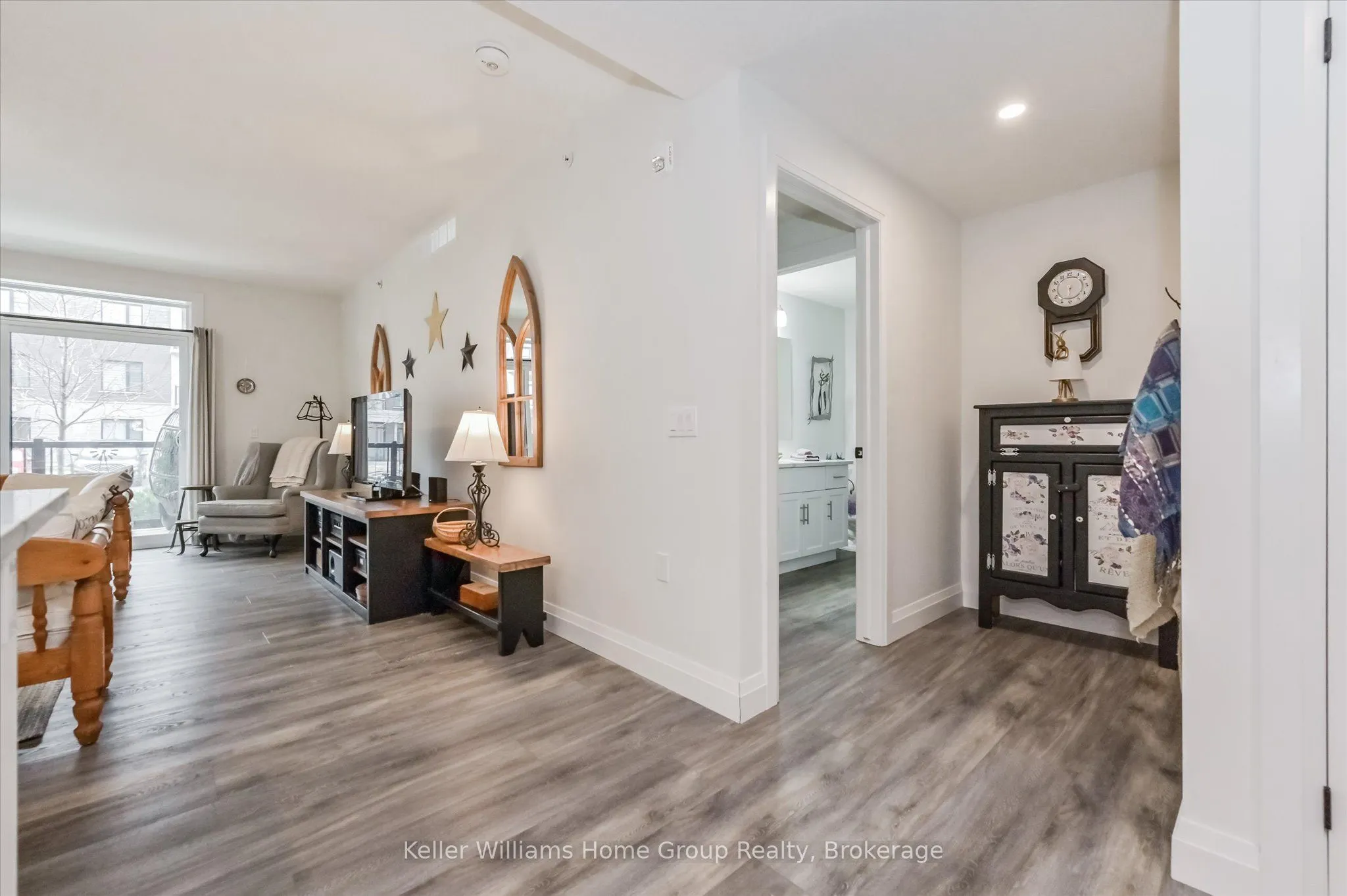 99A Farley Road, #101