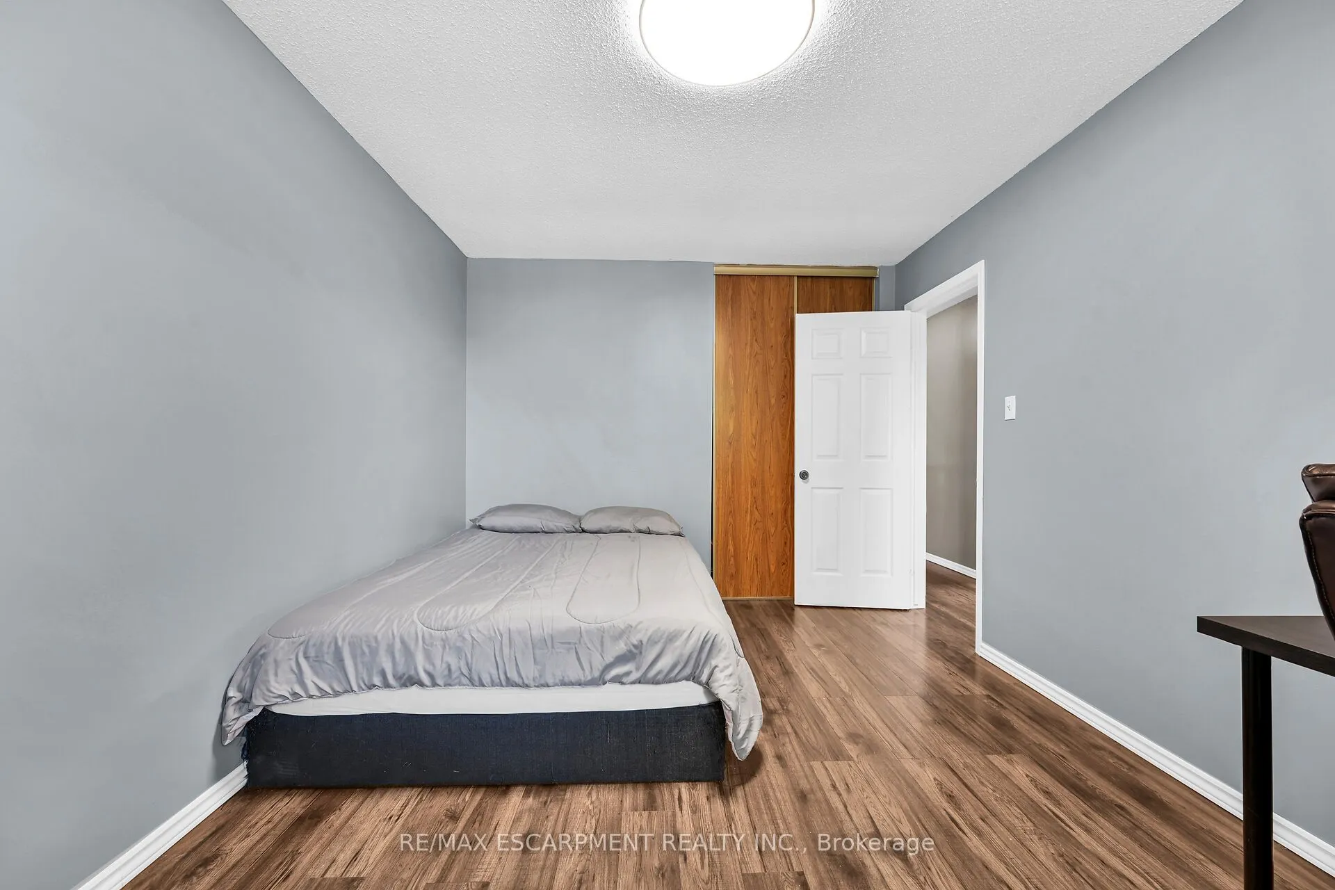 5 Ridell Crescent