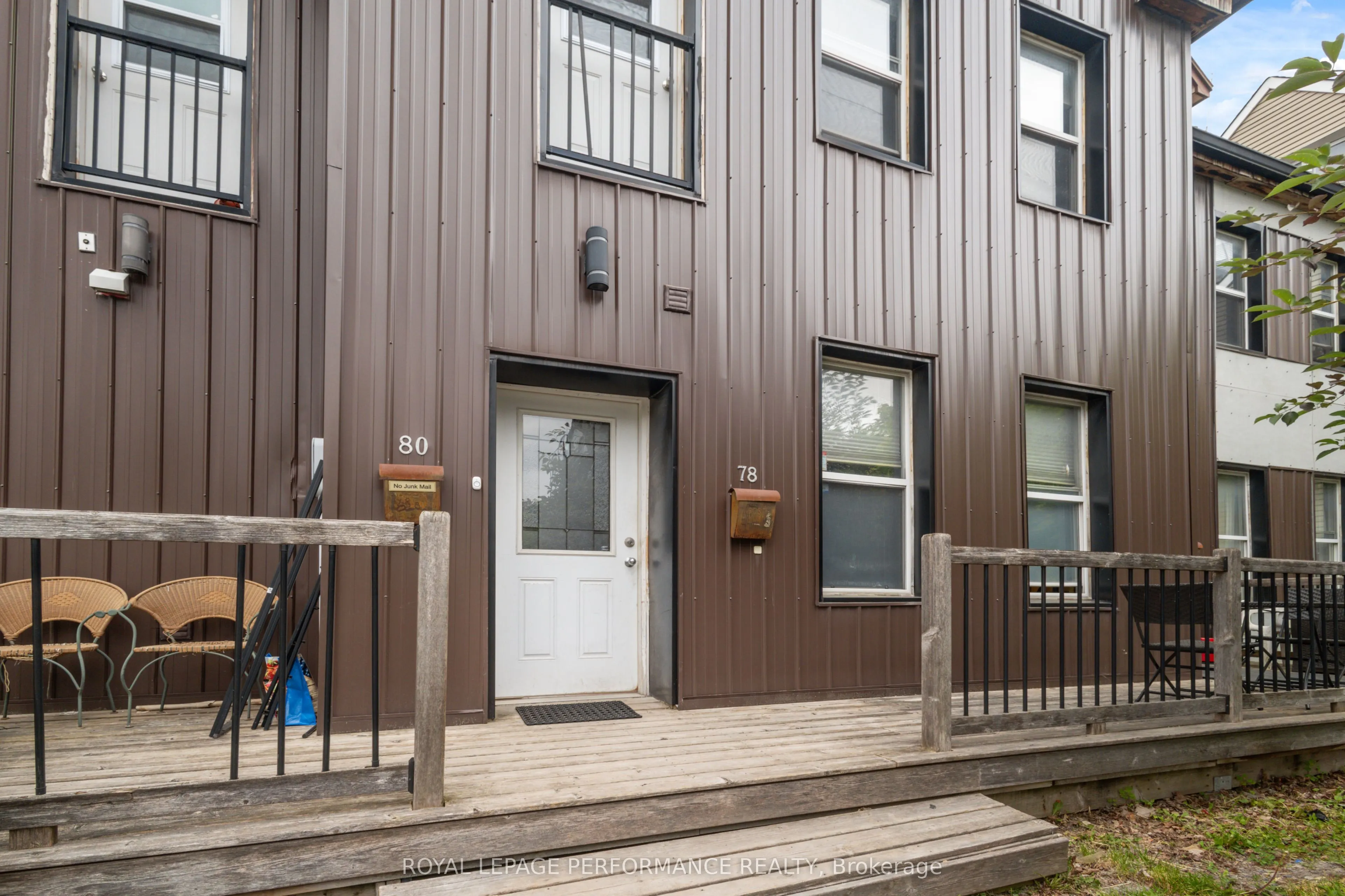 76-78-80 Cambridge Street N