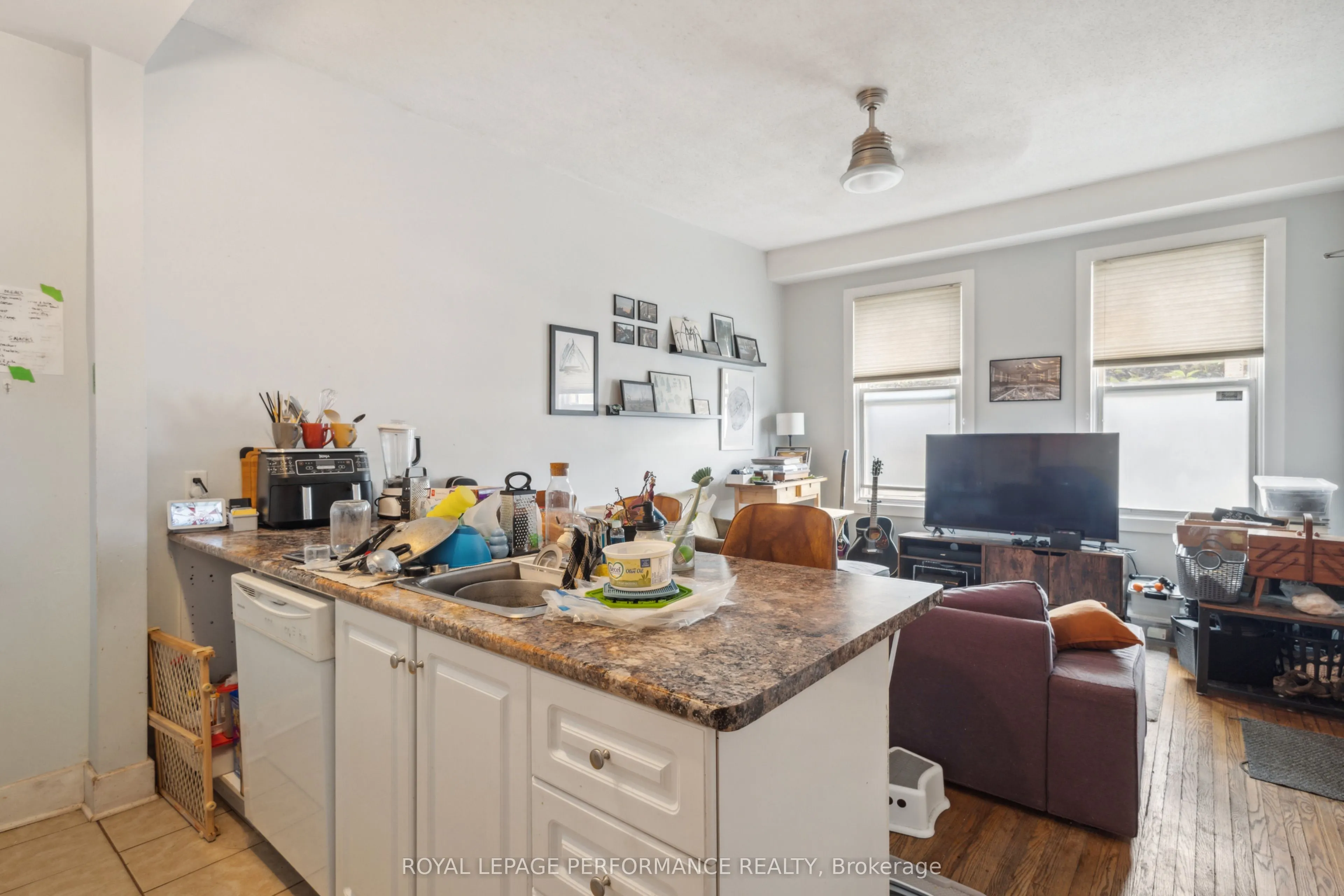 76-78-80 Cambridge Street N