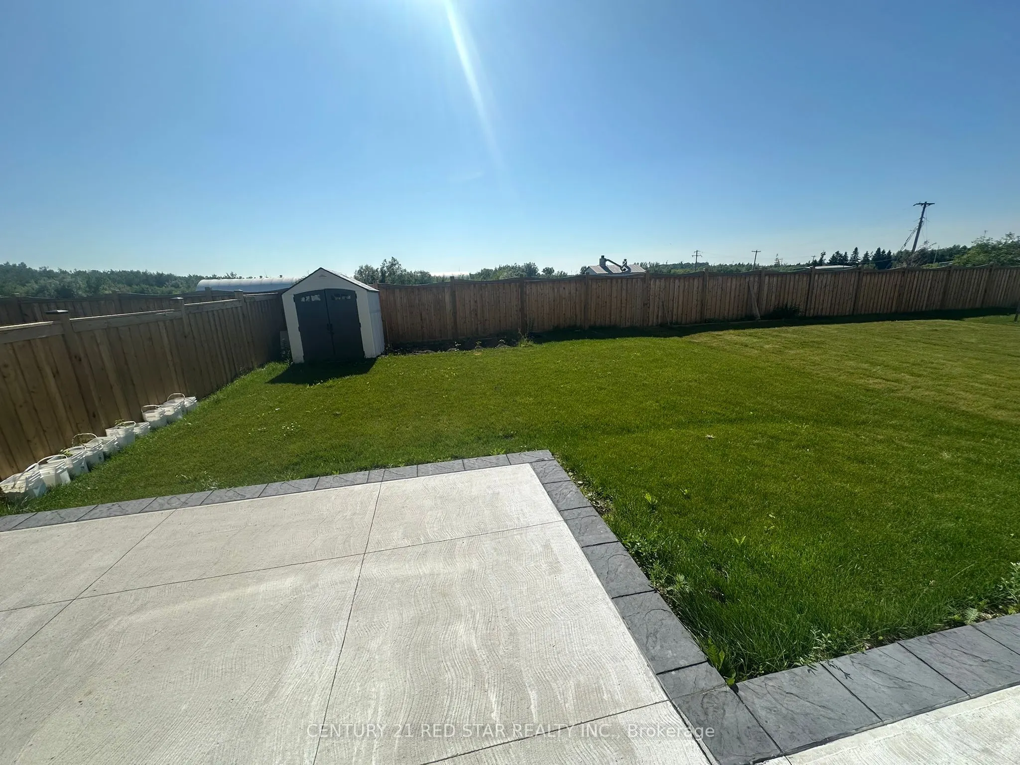 781 Gilmour Crescent