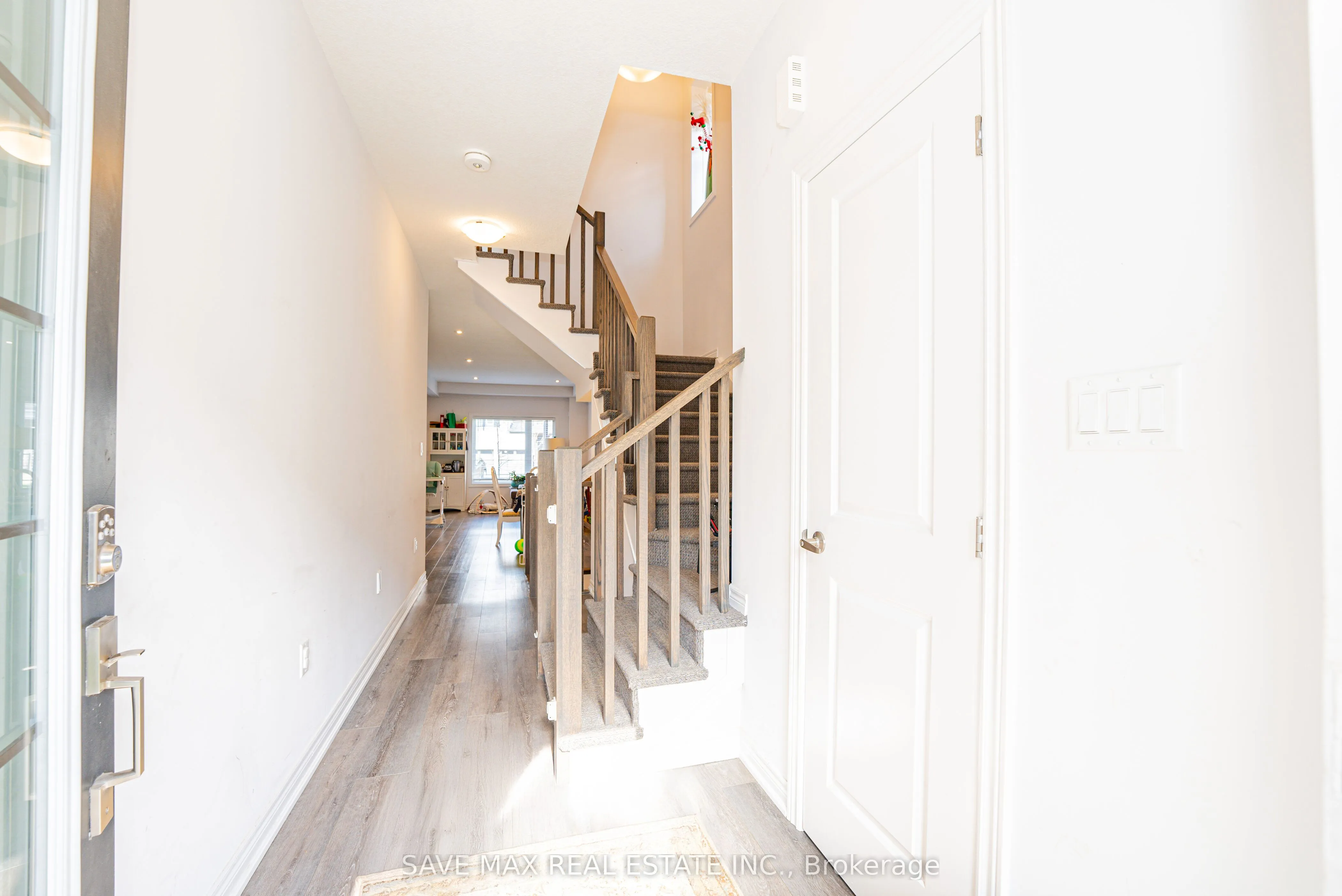 120 Court Drive, #97