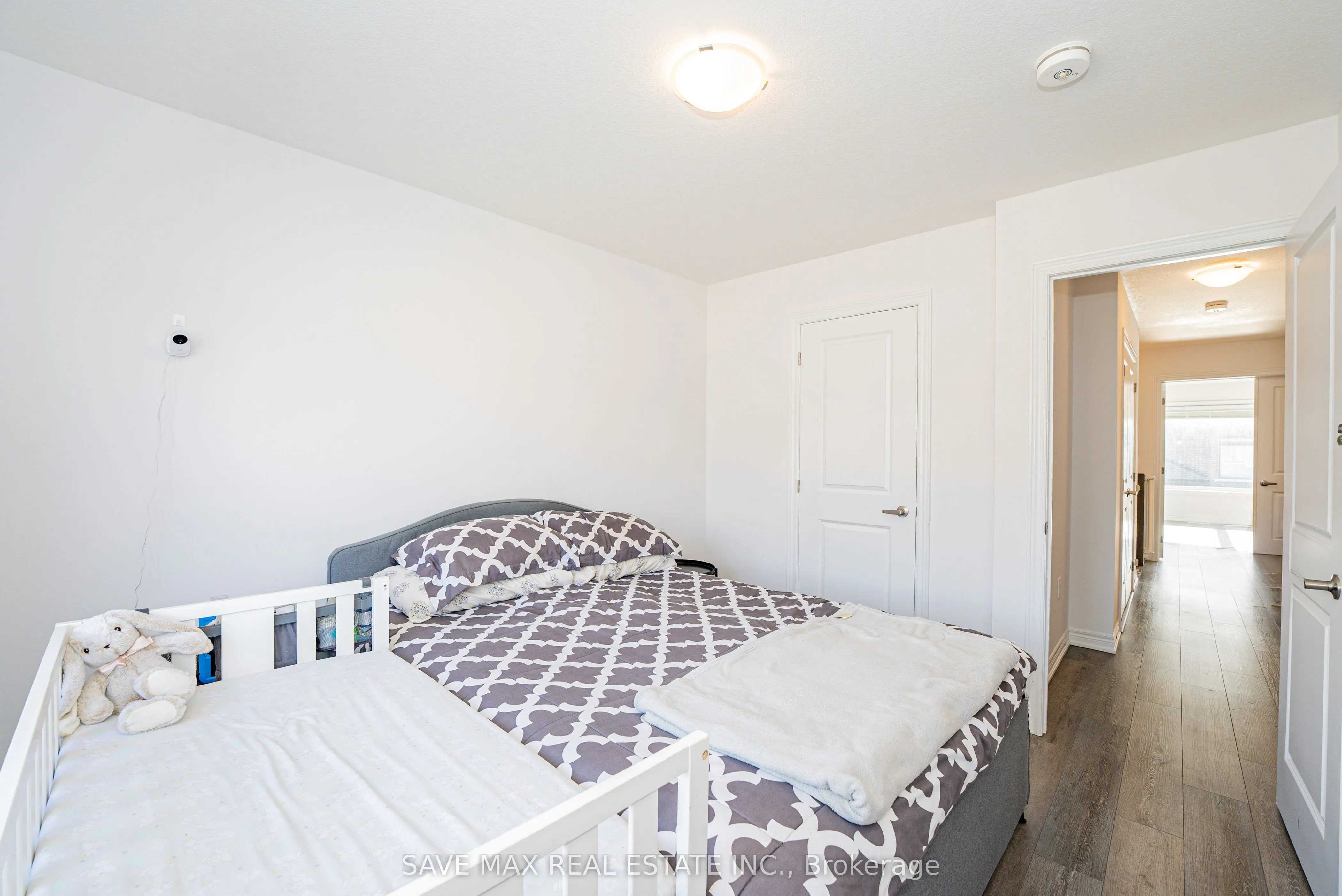 120 Court Drive, #97