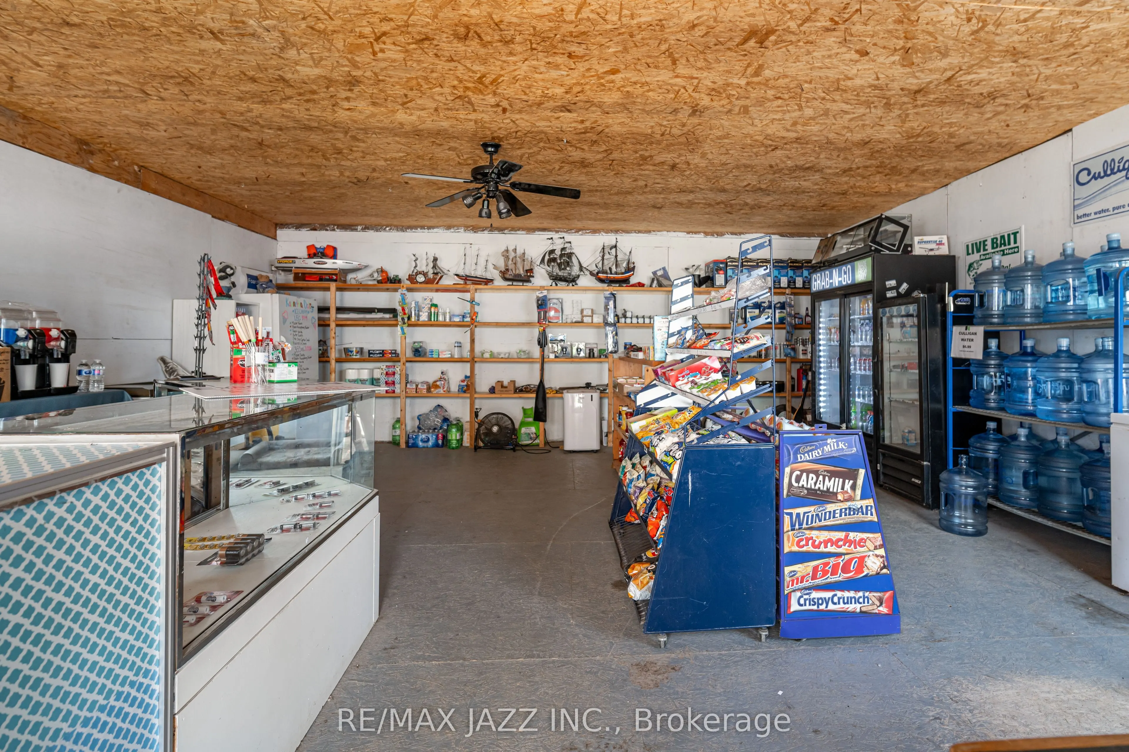 1087 Islandview Drive