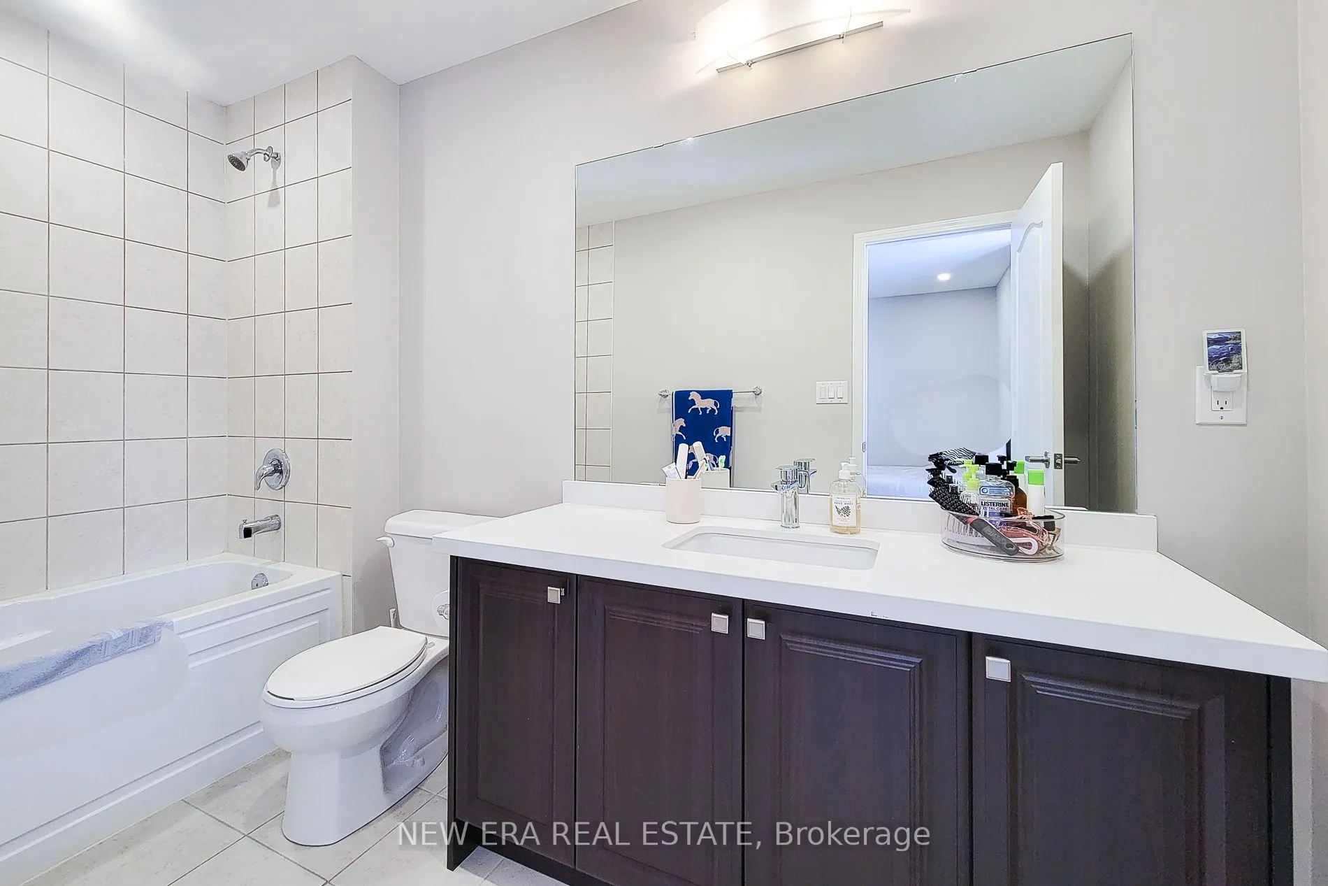 24 Esther Crescent