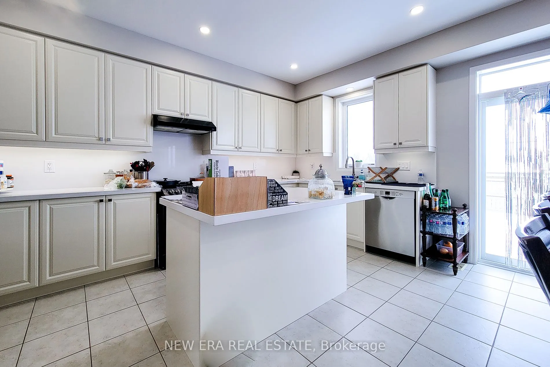 24 Esther Crescent