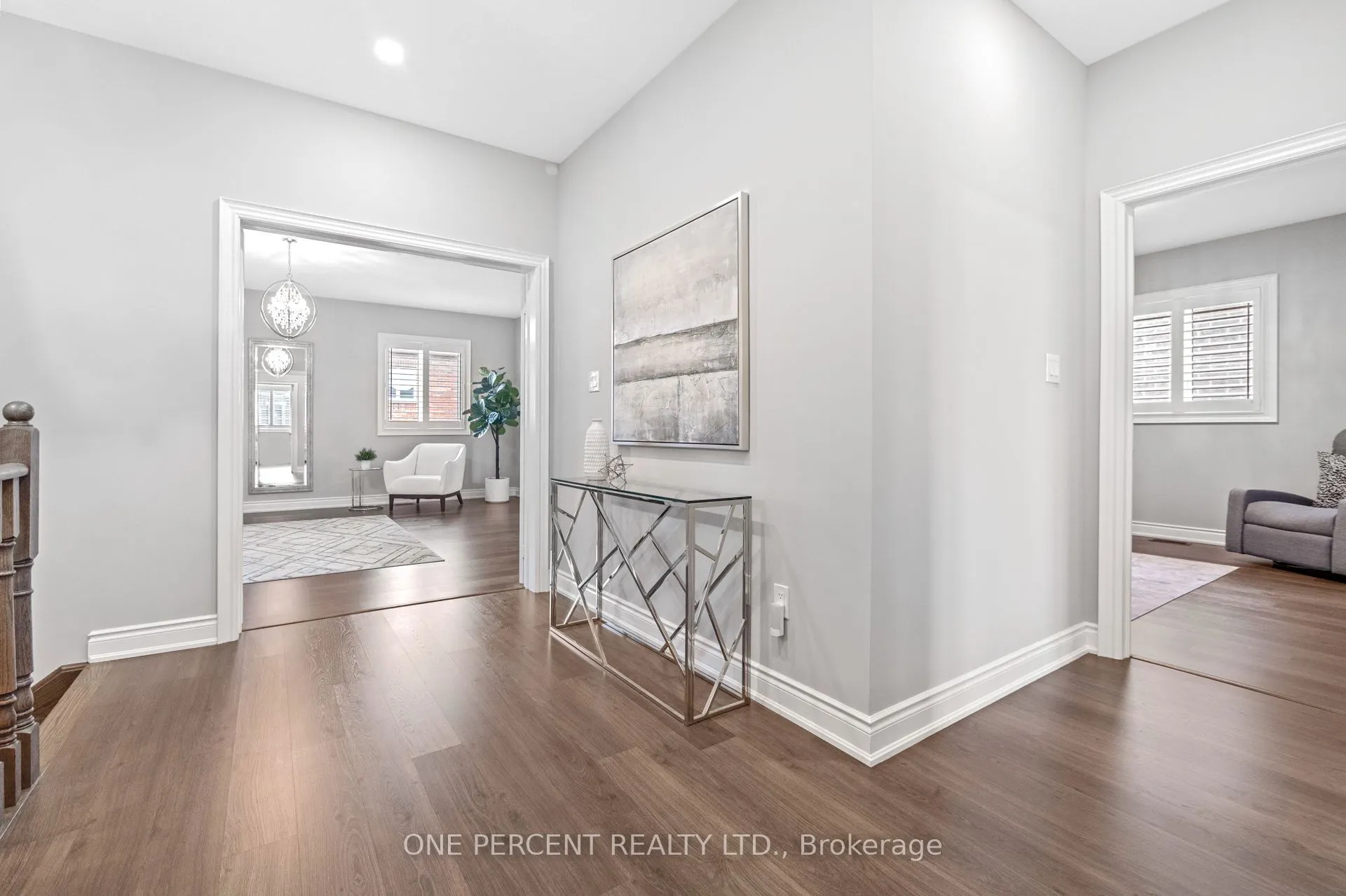 107 Avanti Crescent