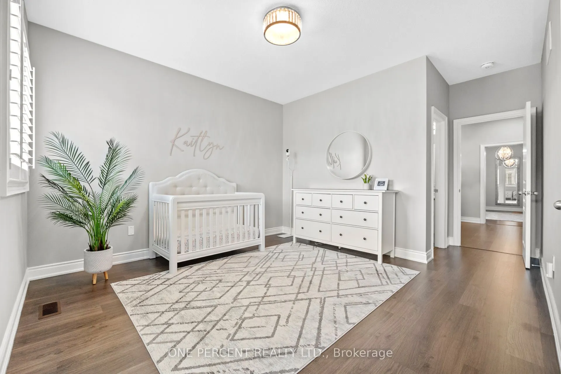 107 Avanti Crescent
