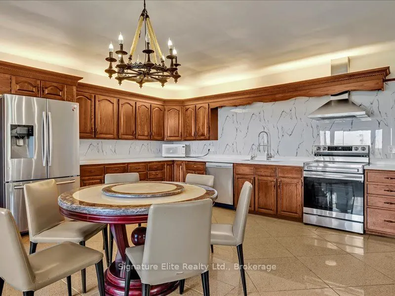 2250 Gilchrist Bay Road