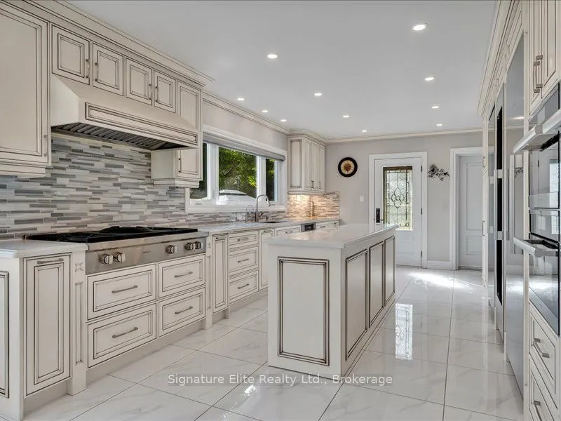 2250 Gilchrist Bay Road