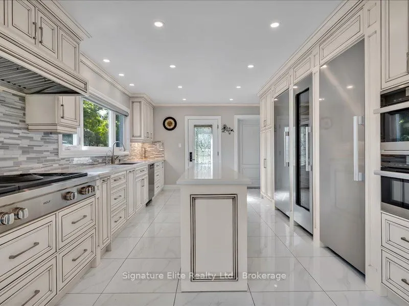 2250 Gilchrist Bay Road