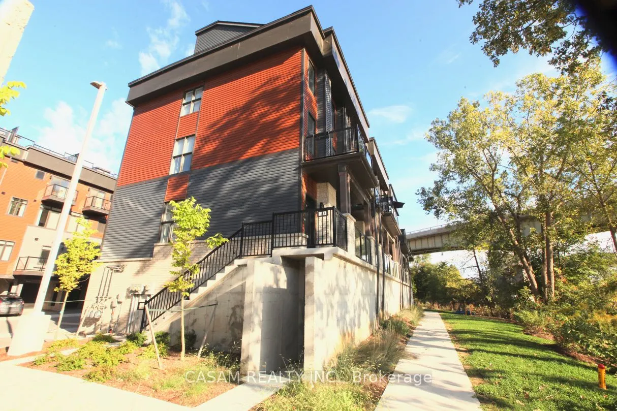 2 Willow Street N, #10