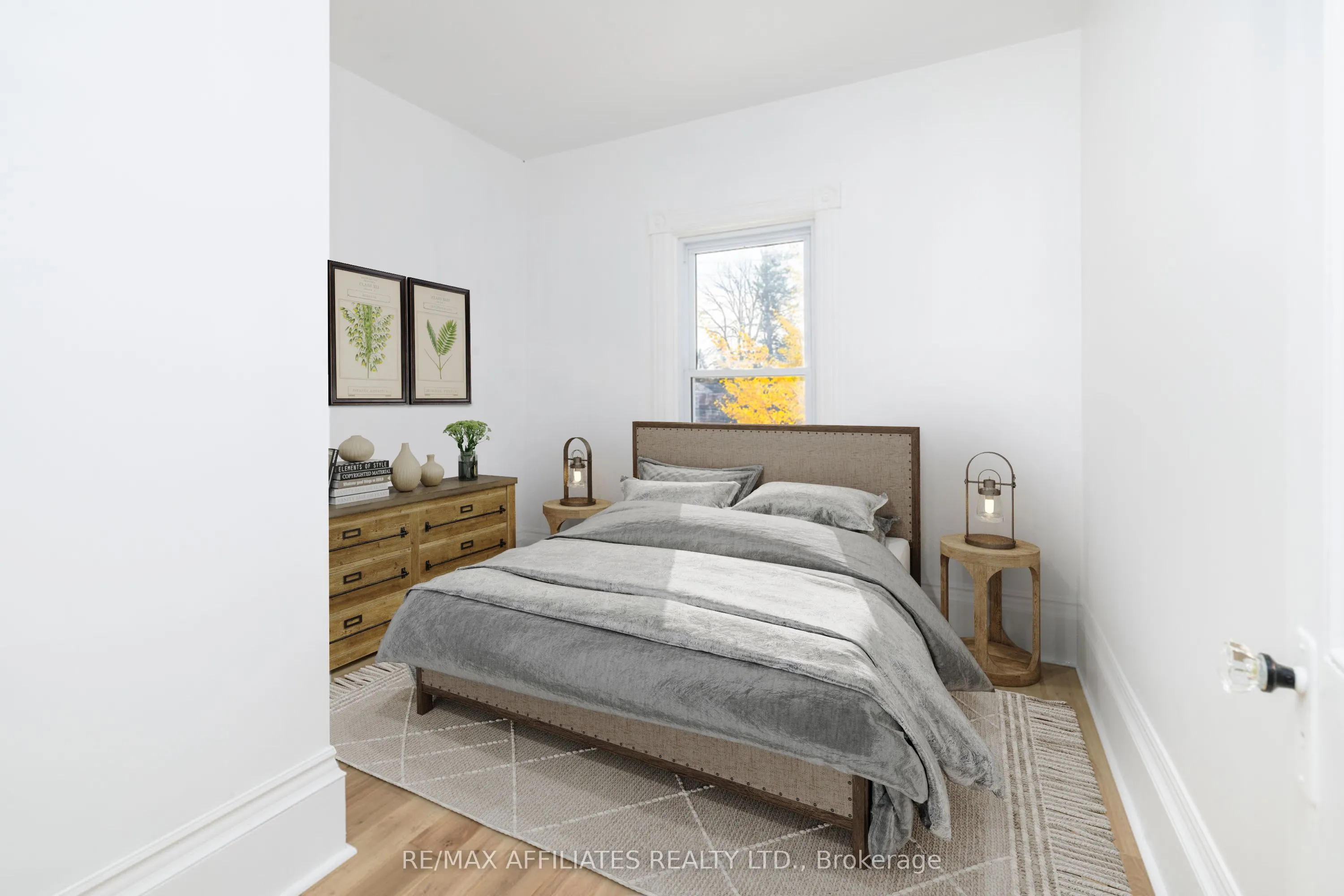 45 Drummond Street W