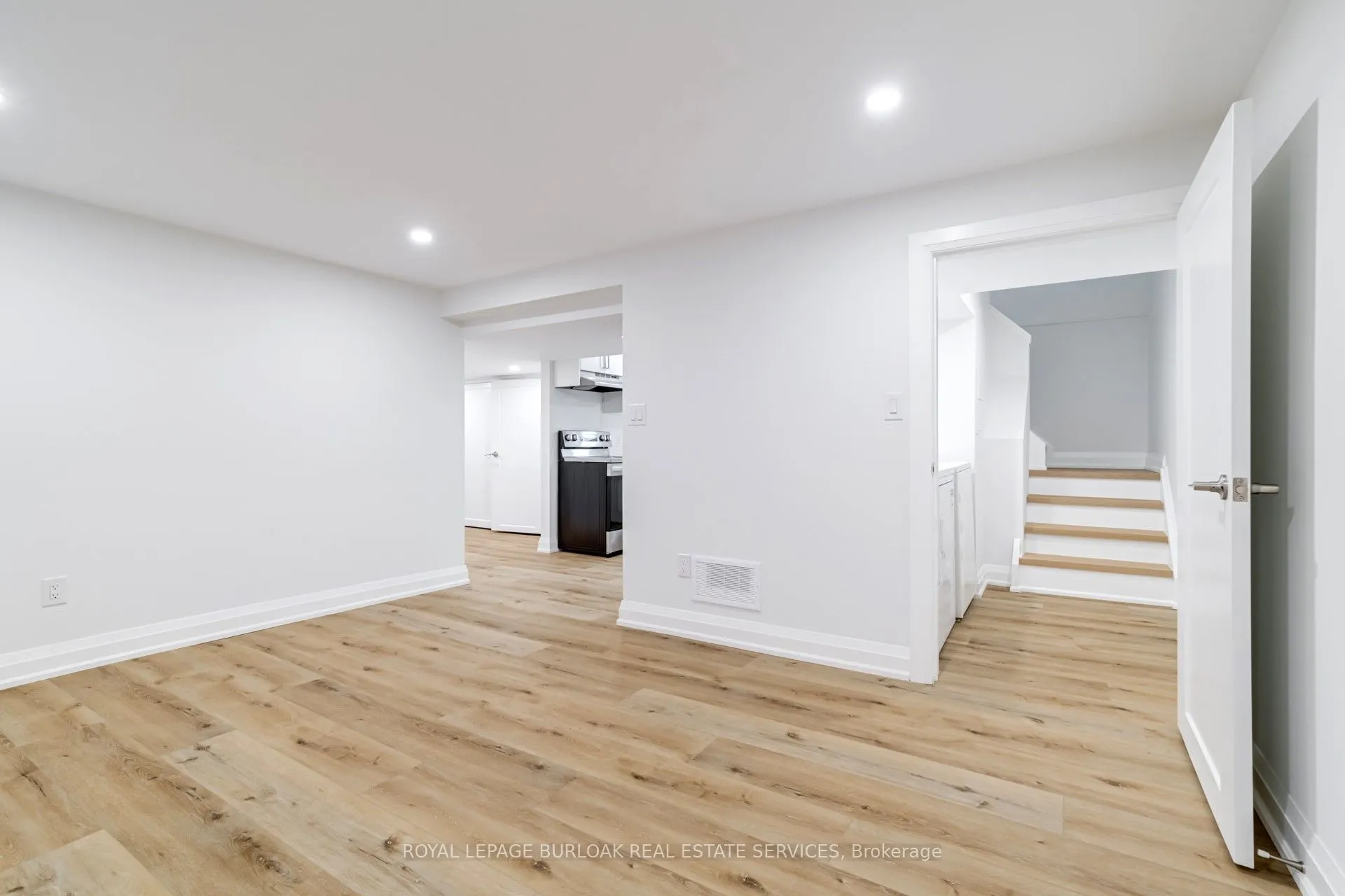 63 Fernwood Crescent