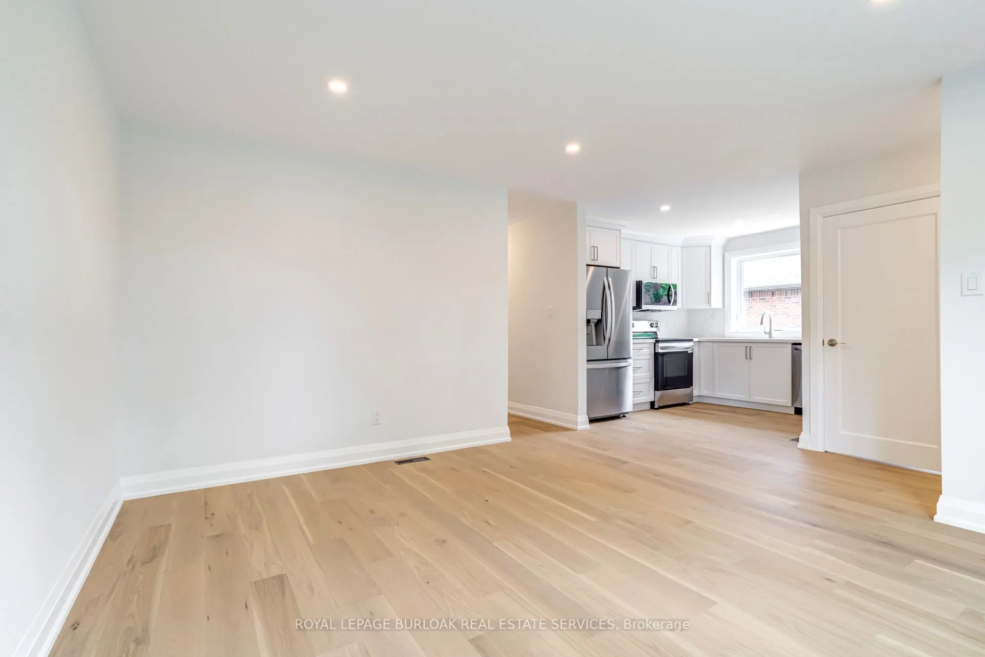 63 Fernwood Crescent
