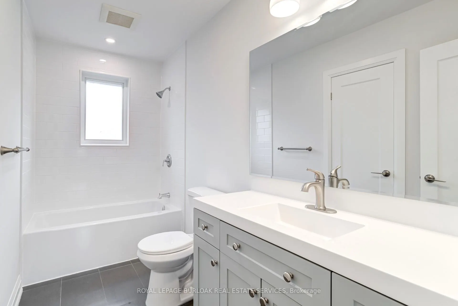 63 Fernwood Crescent