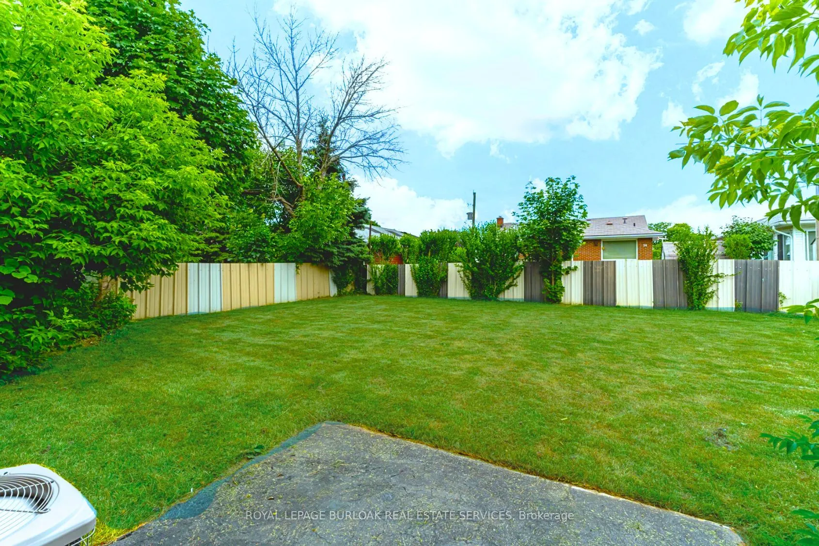 63 Fernwood Crescent