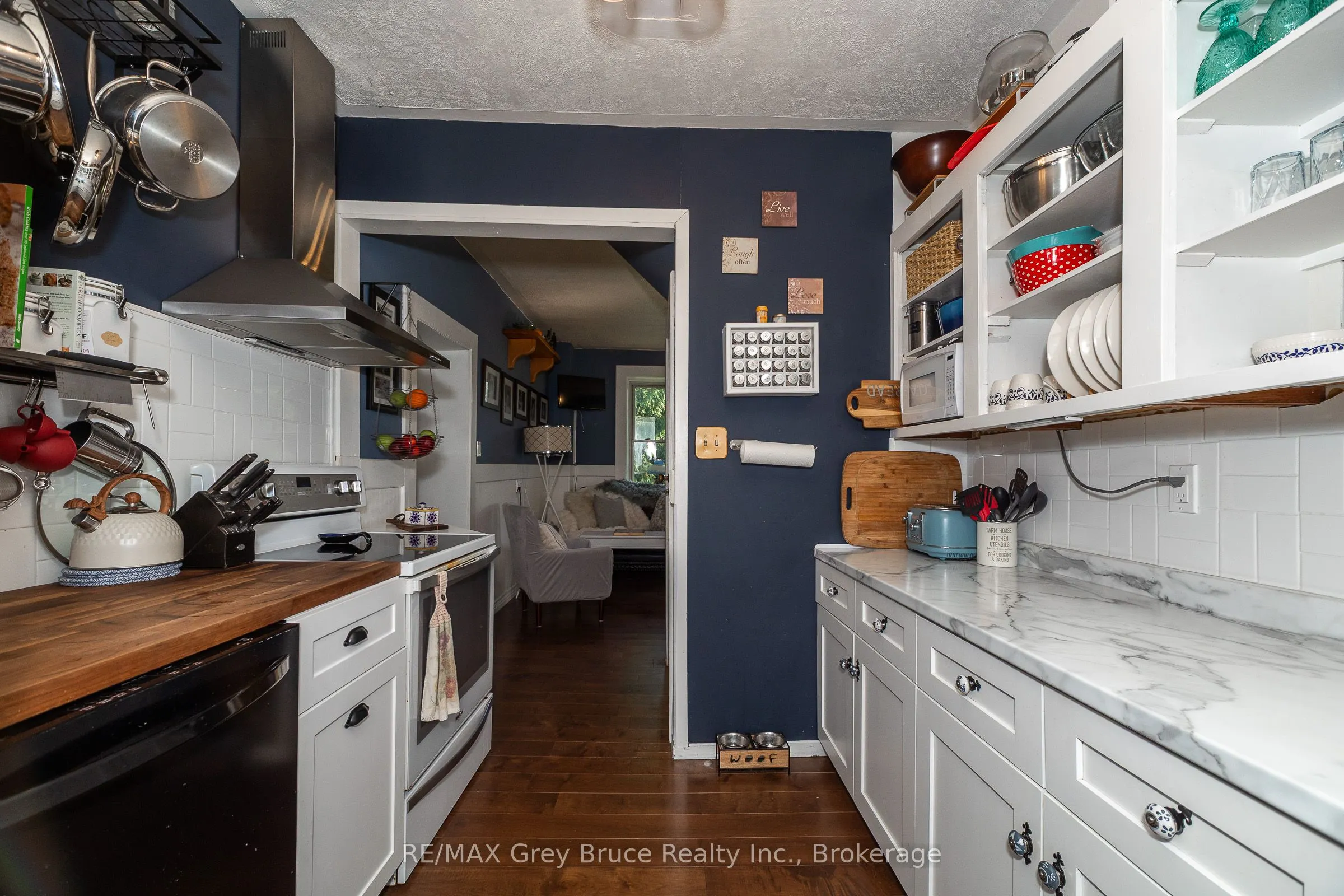 362404 Lindenwood Road