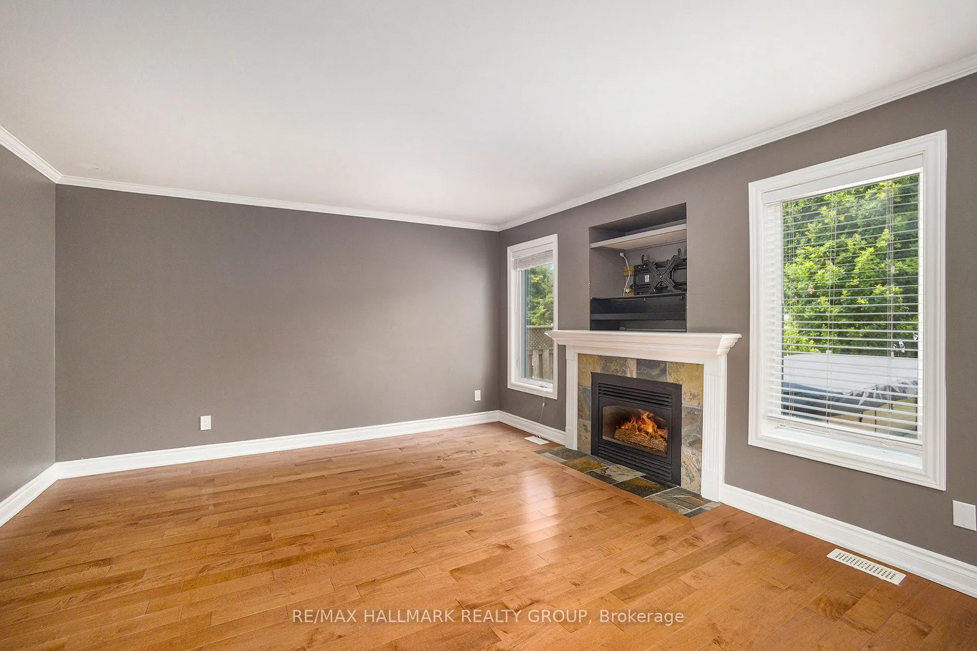 314 STONEWAY Drive