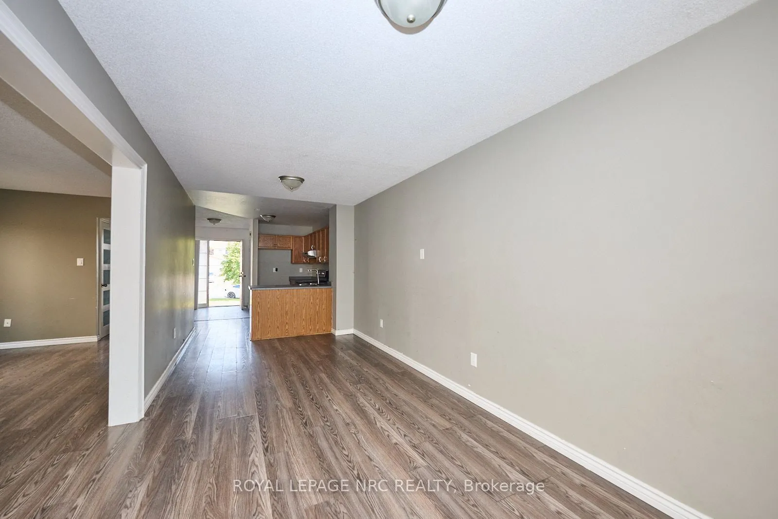 14 Buss Court