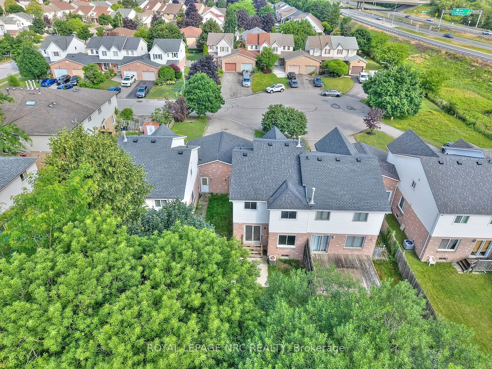 14 Buss Court
