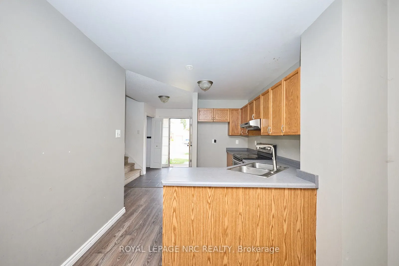 14 Buss Court