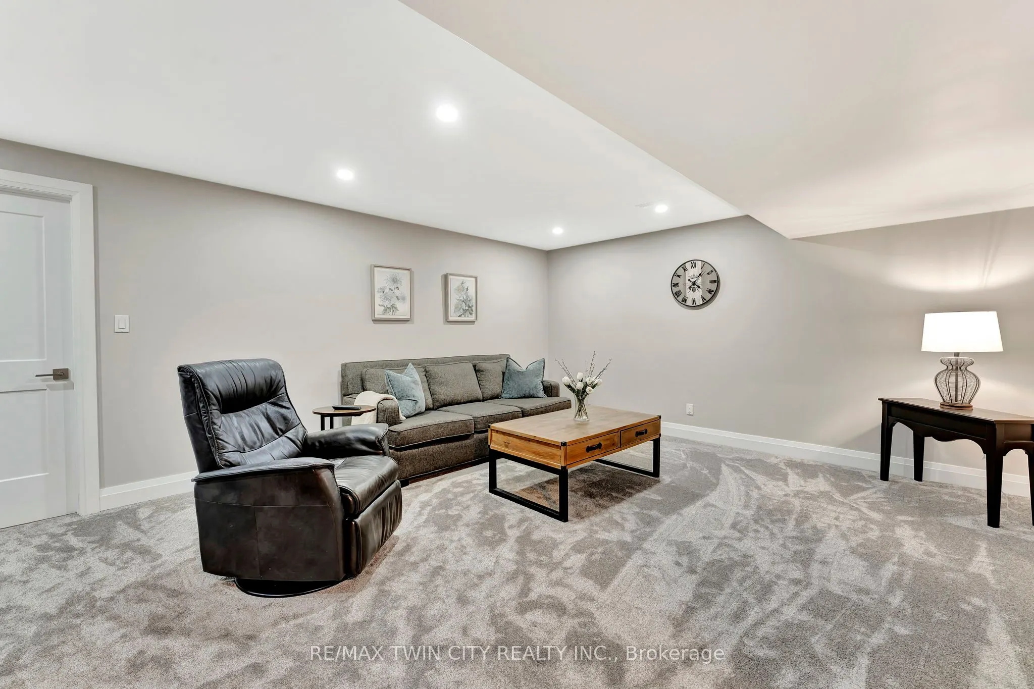 68 Cedar Street, #12