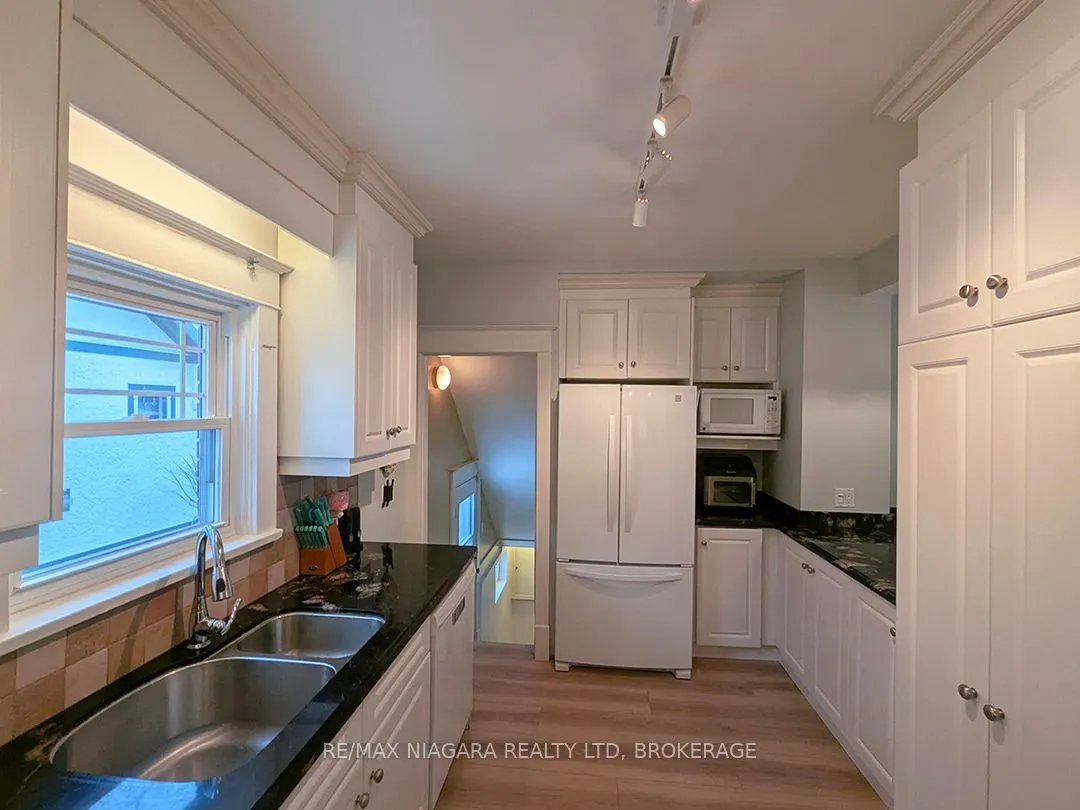 265 Clarence Street